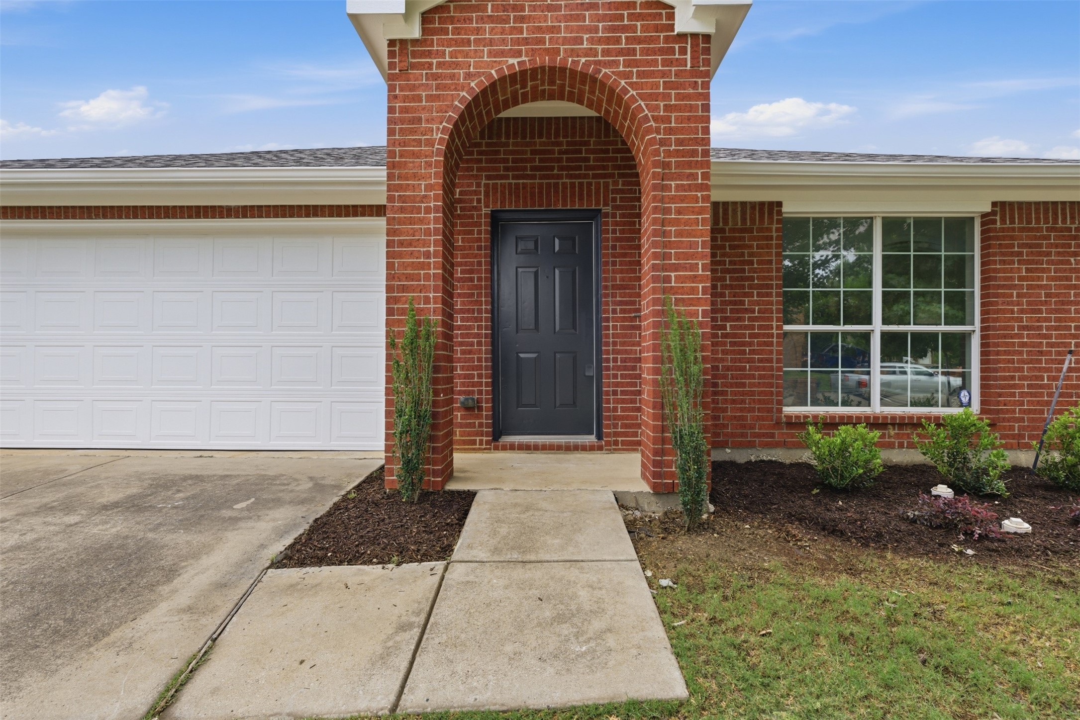 2051 Sunny Side Drive