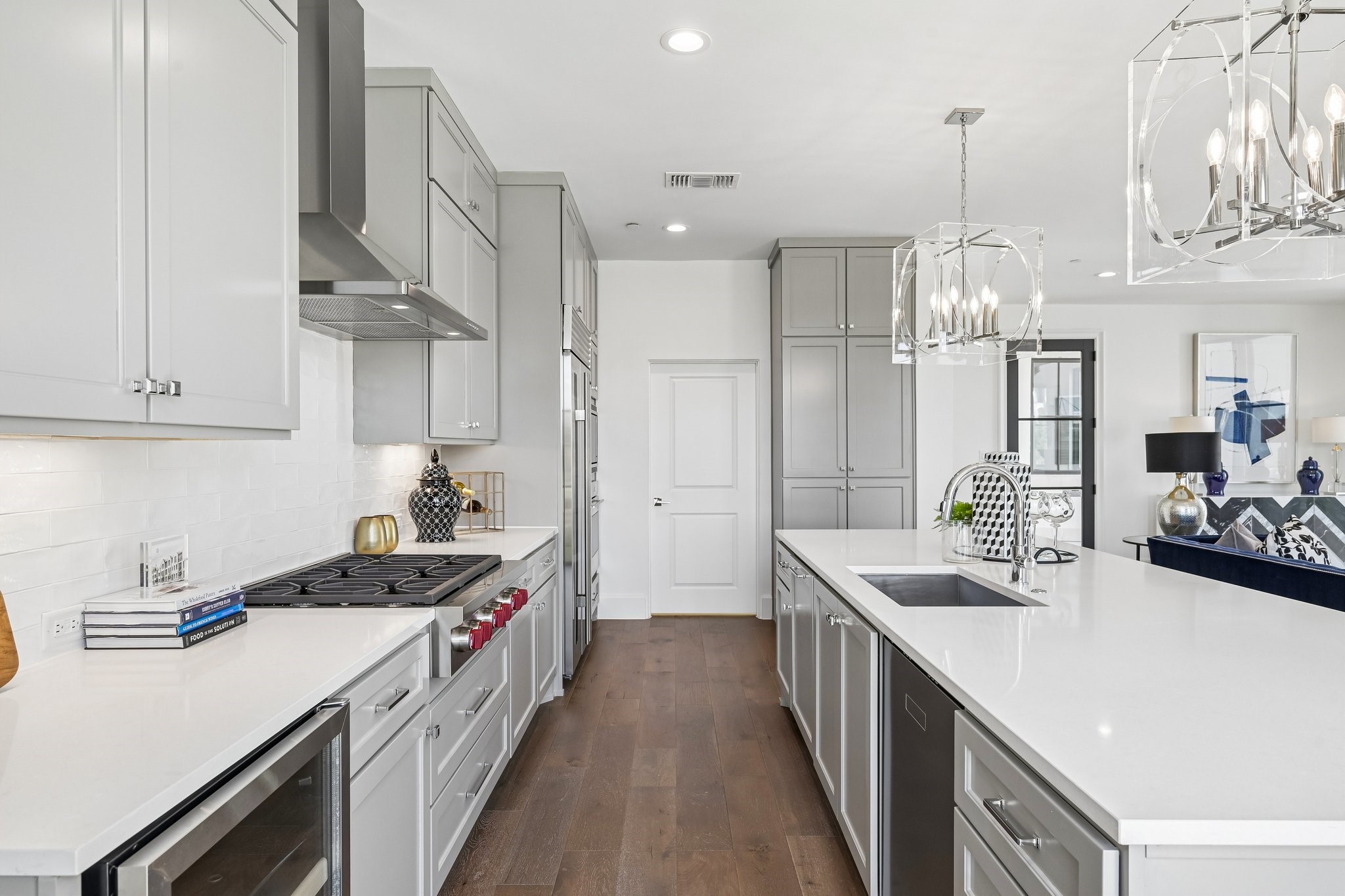 5270 Town and Country Boulevard 212B