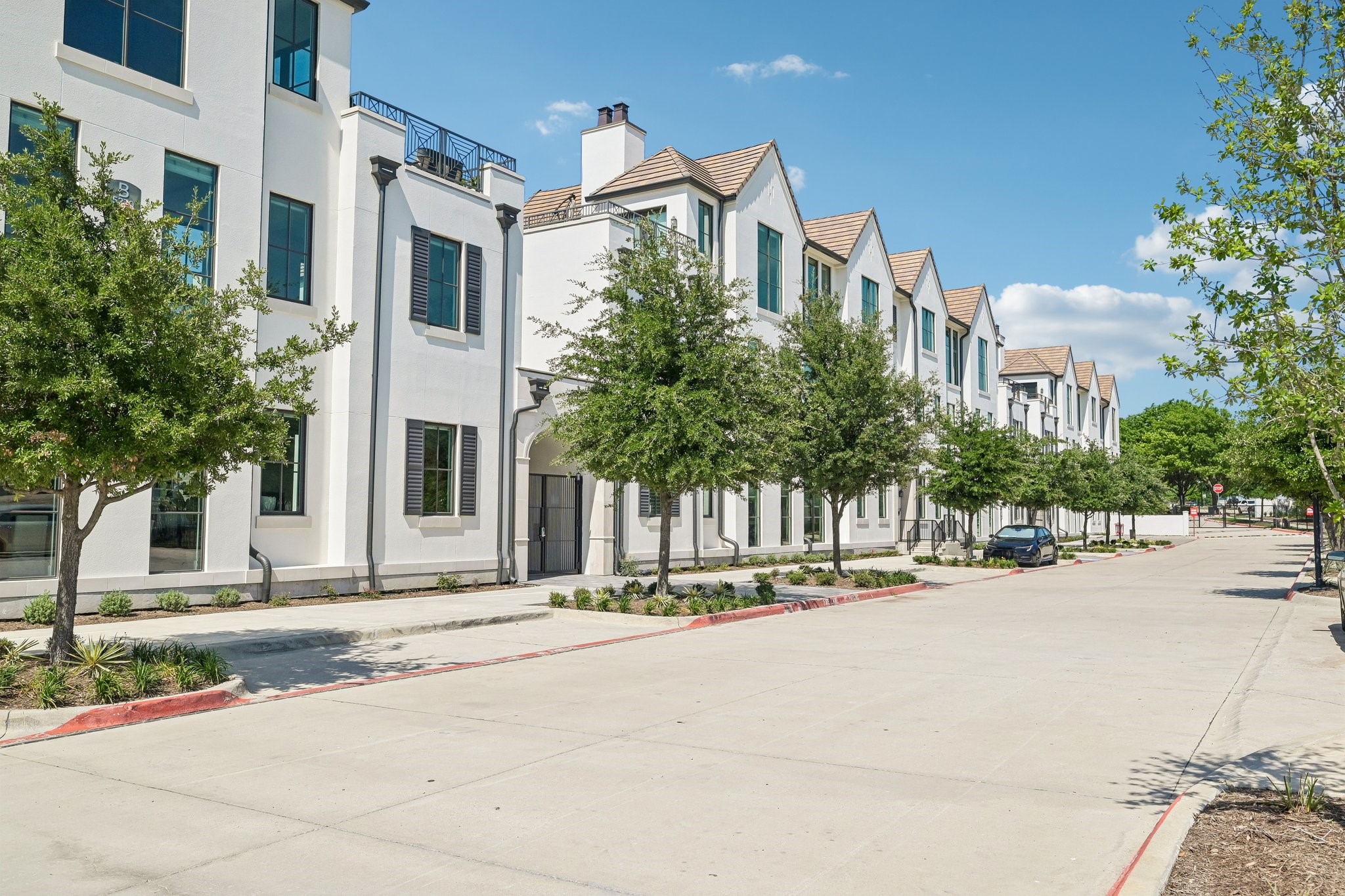 5270 Town and Country Boulevard 212B