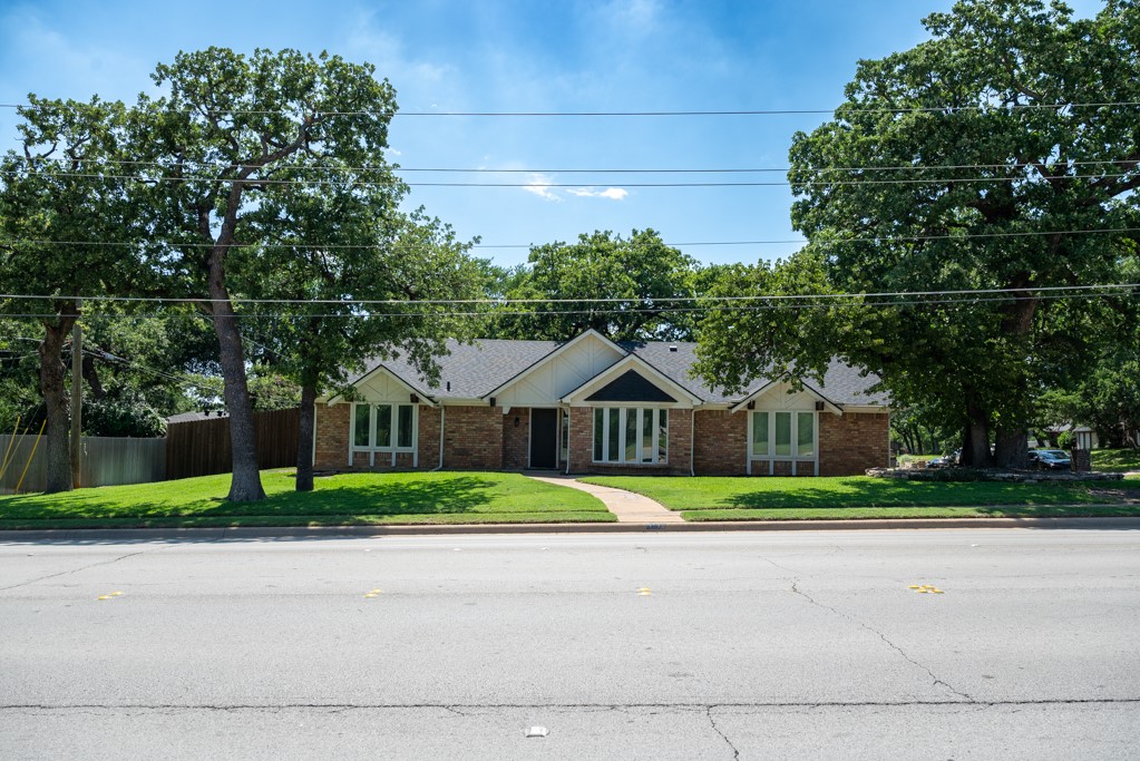 2237 Norwood Drive