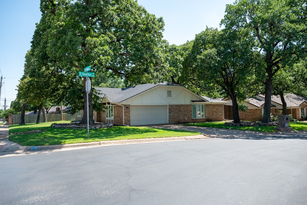 2237 Norwood Drive