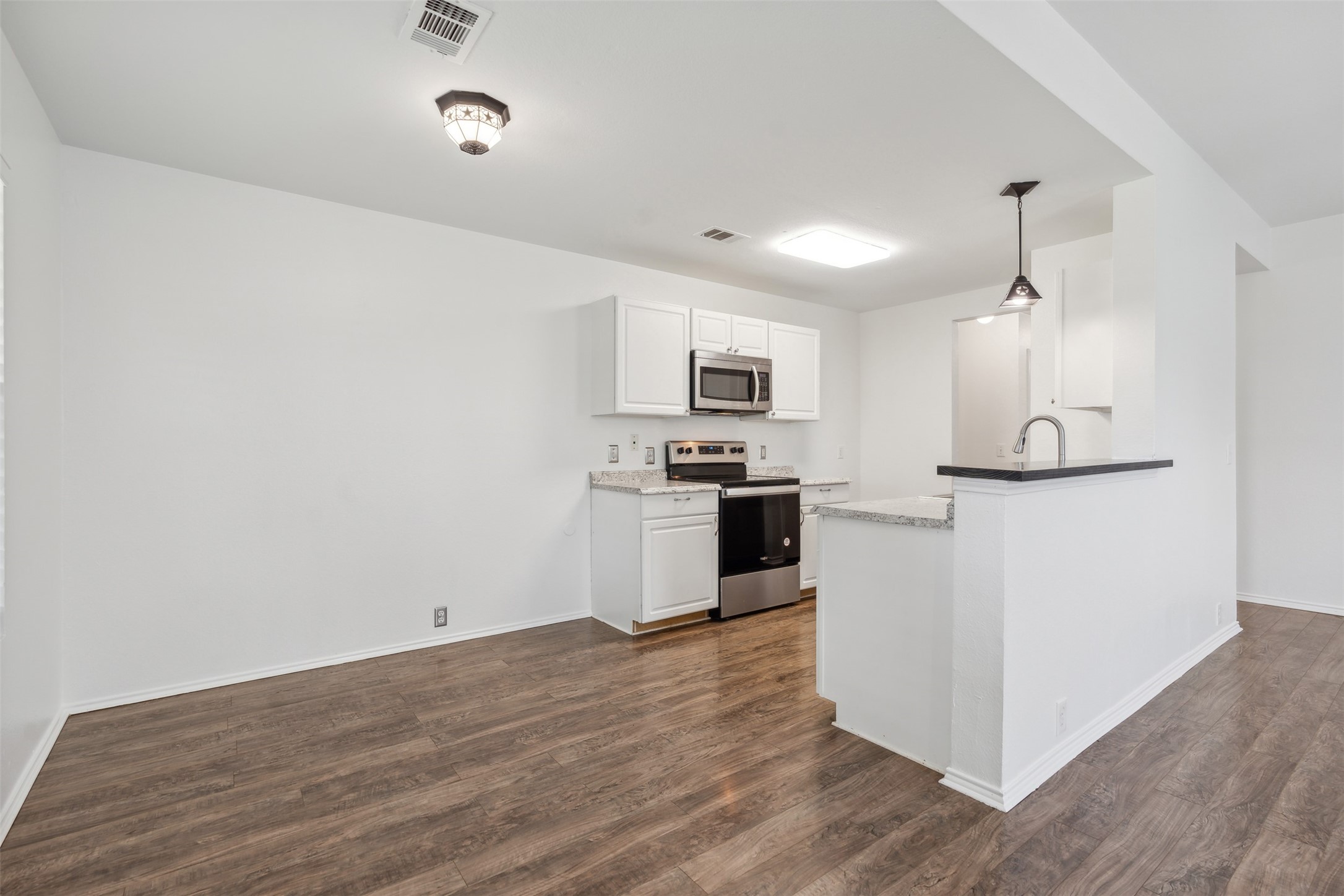 8821 Tumbleweed Drive