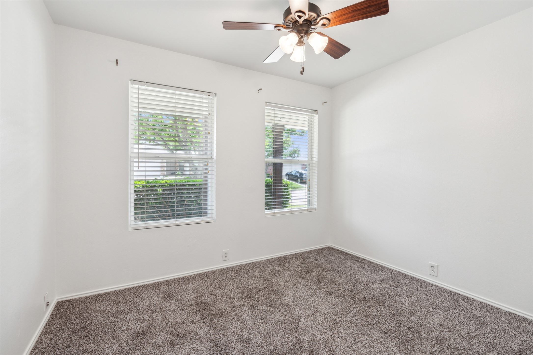 8821 Tumbleweed Drive