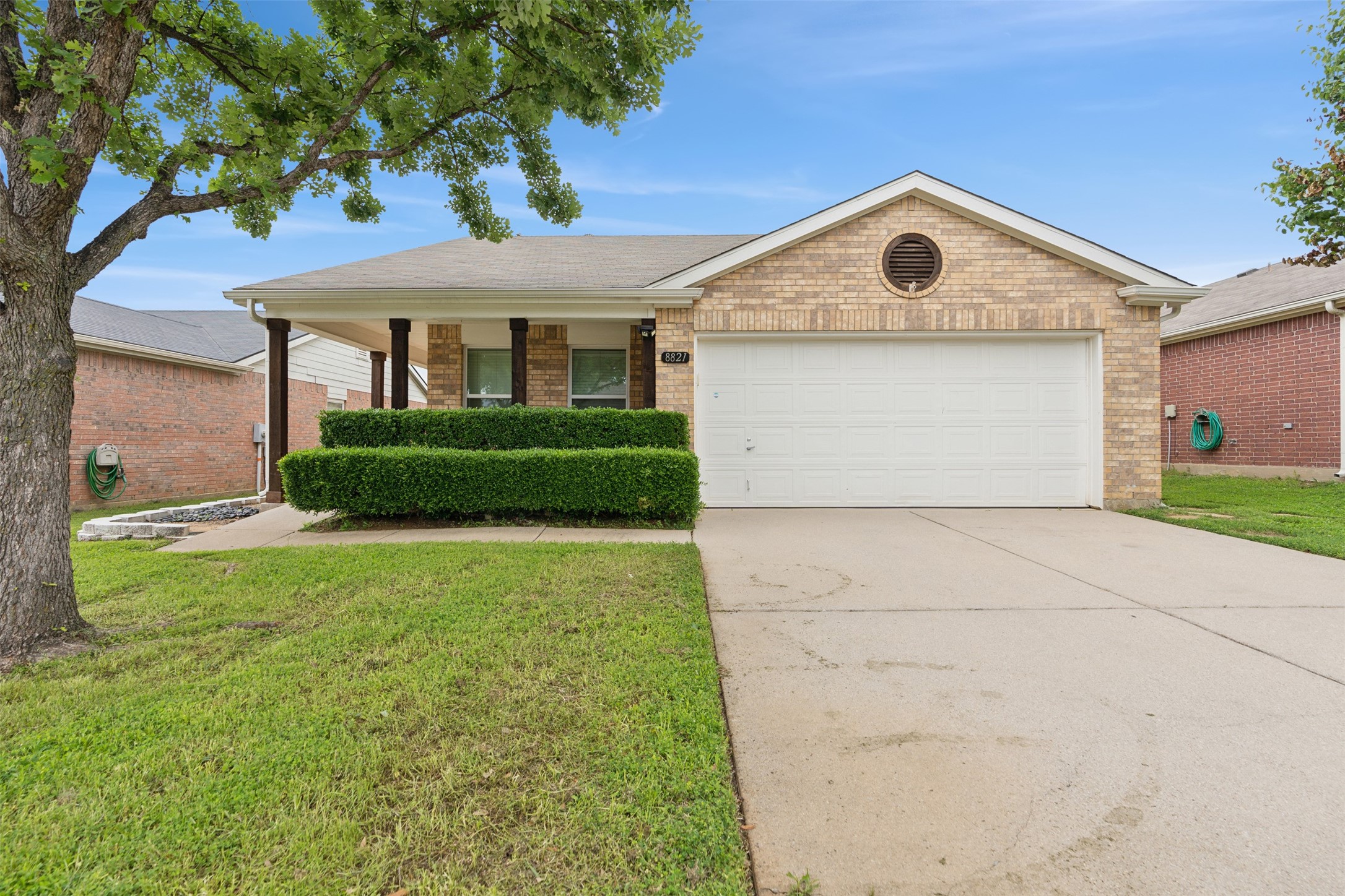 8821 Tumbleweed Drive