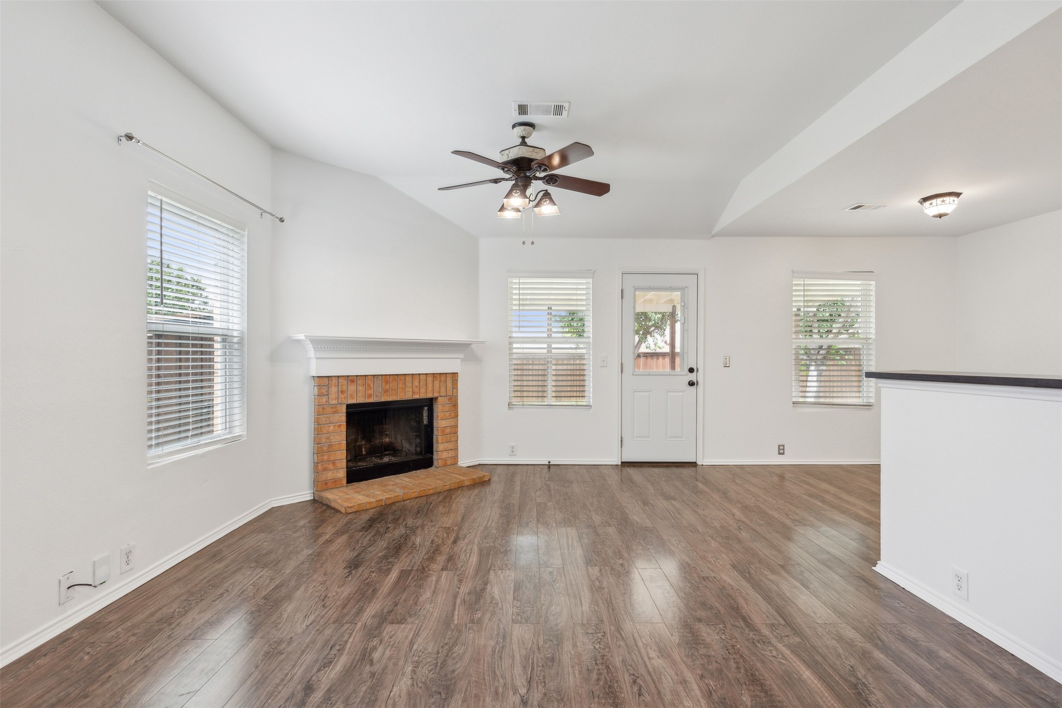 8821 Tumbleweed Drive