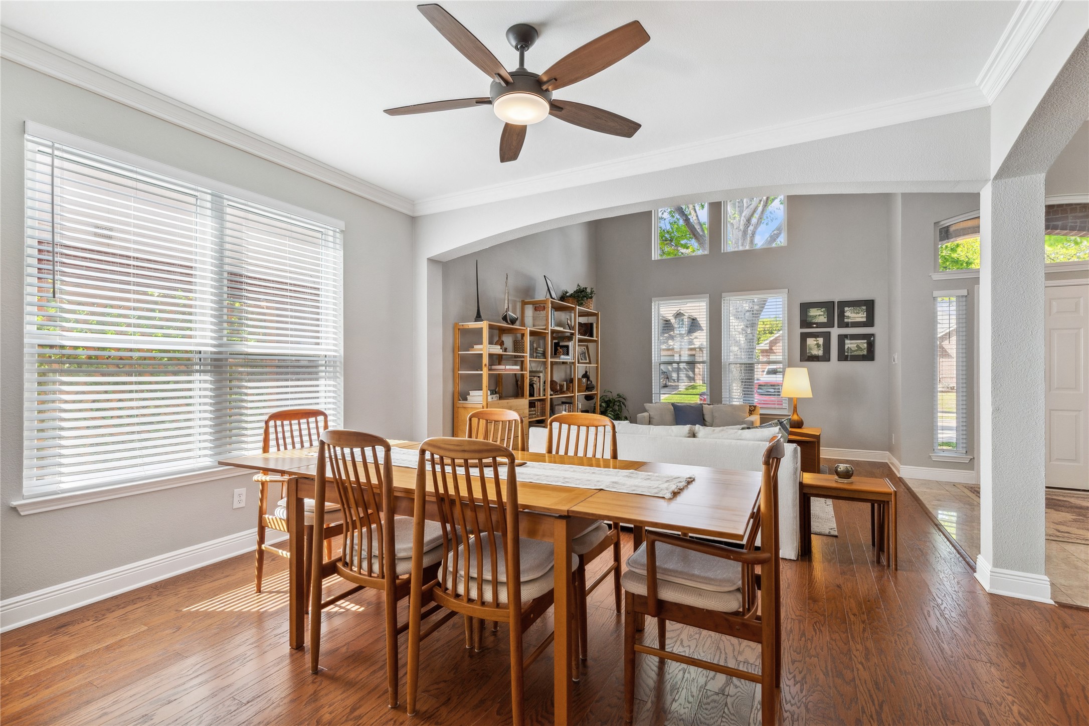 1216 Ottawa Lane