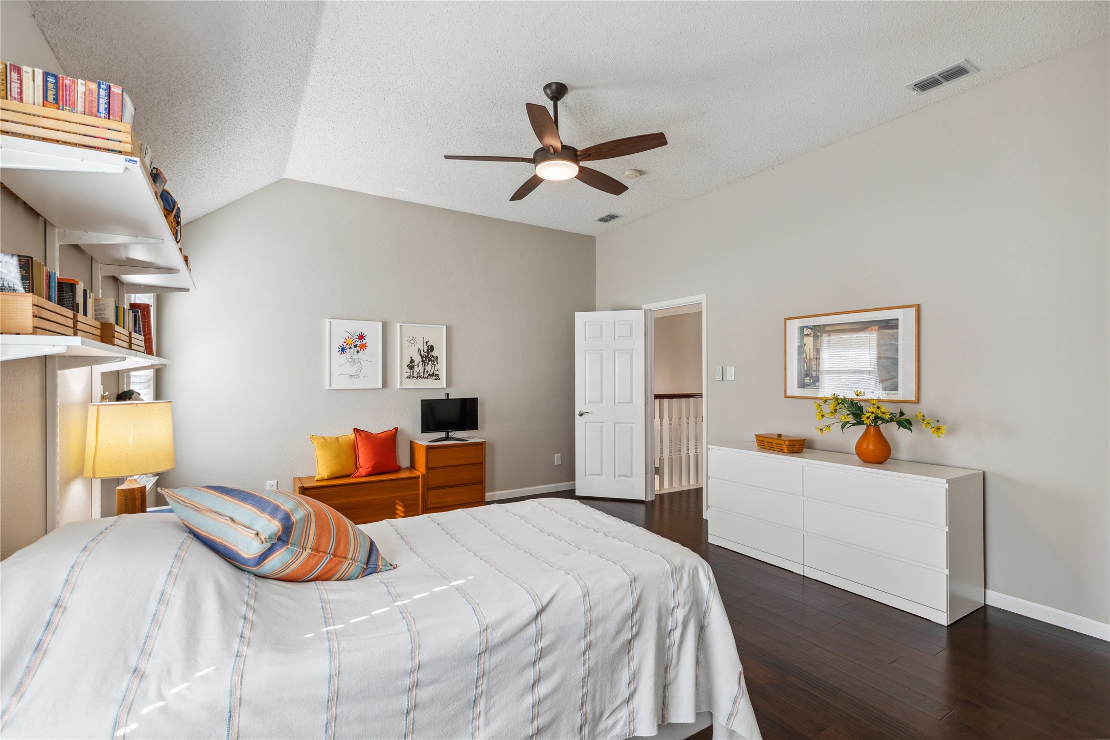 1216 Ottawa Lane