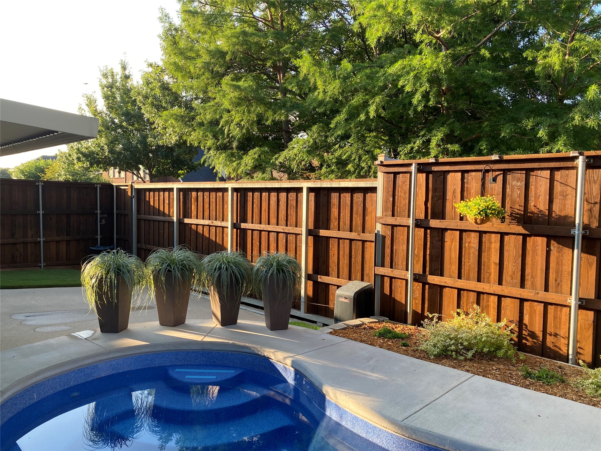 1216 Ottawa Lane