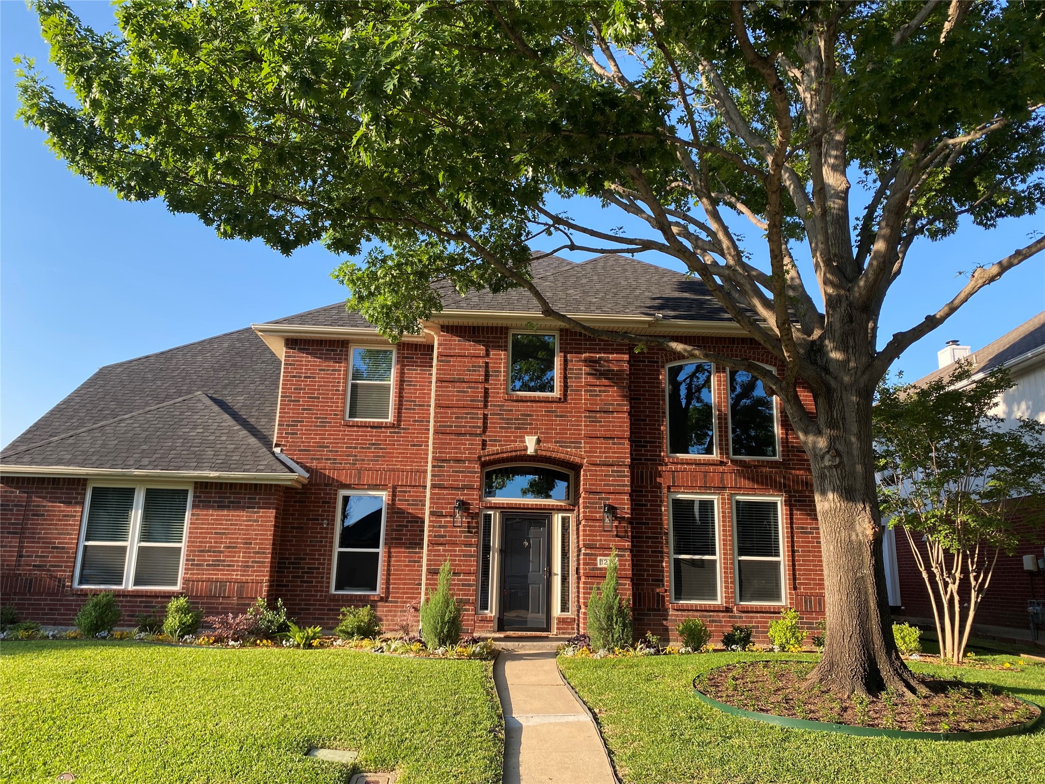 1216 Ottawa Lane