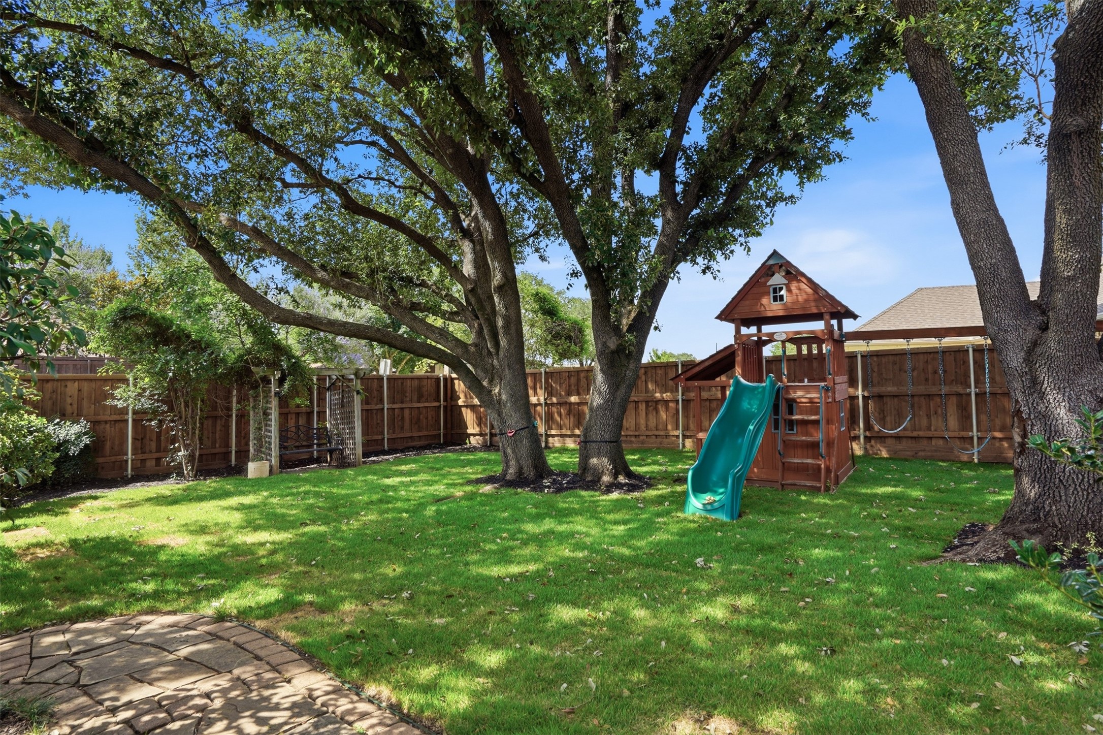 2247 Valley Mill
