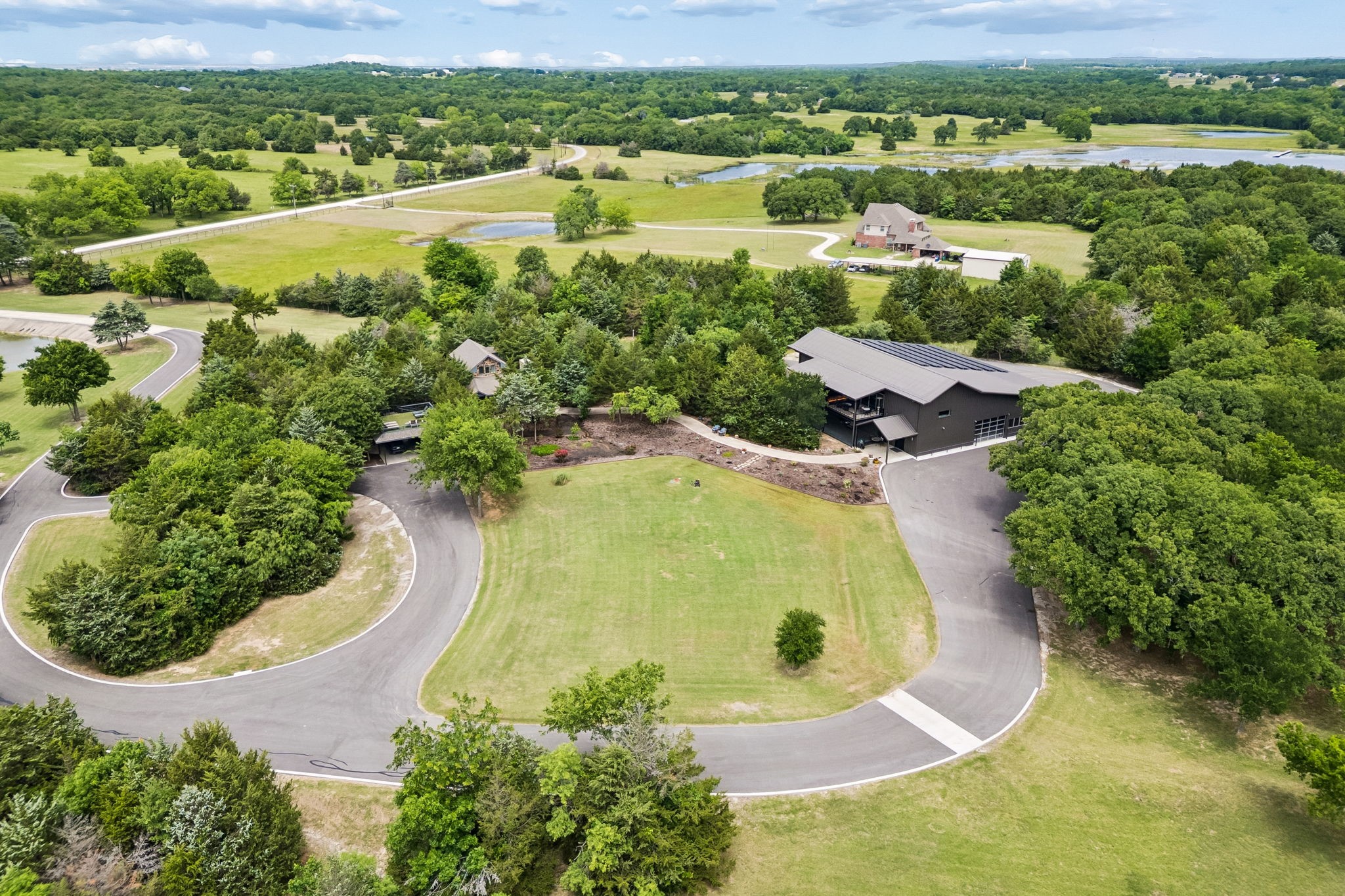 1306 Morrow Road