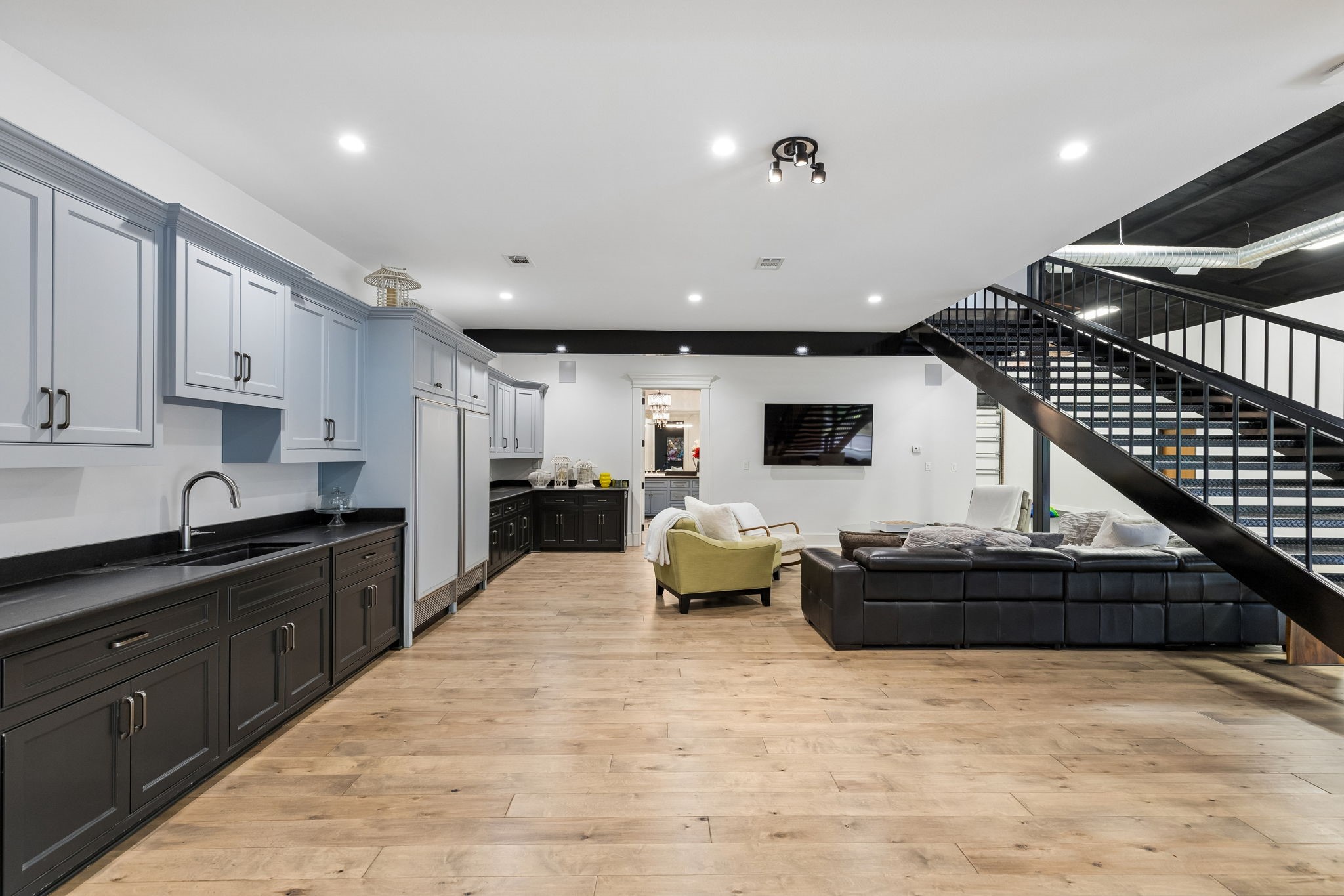 1306 Morrow Road
