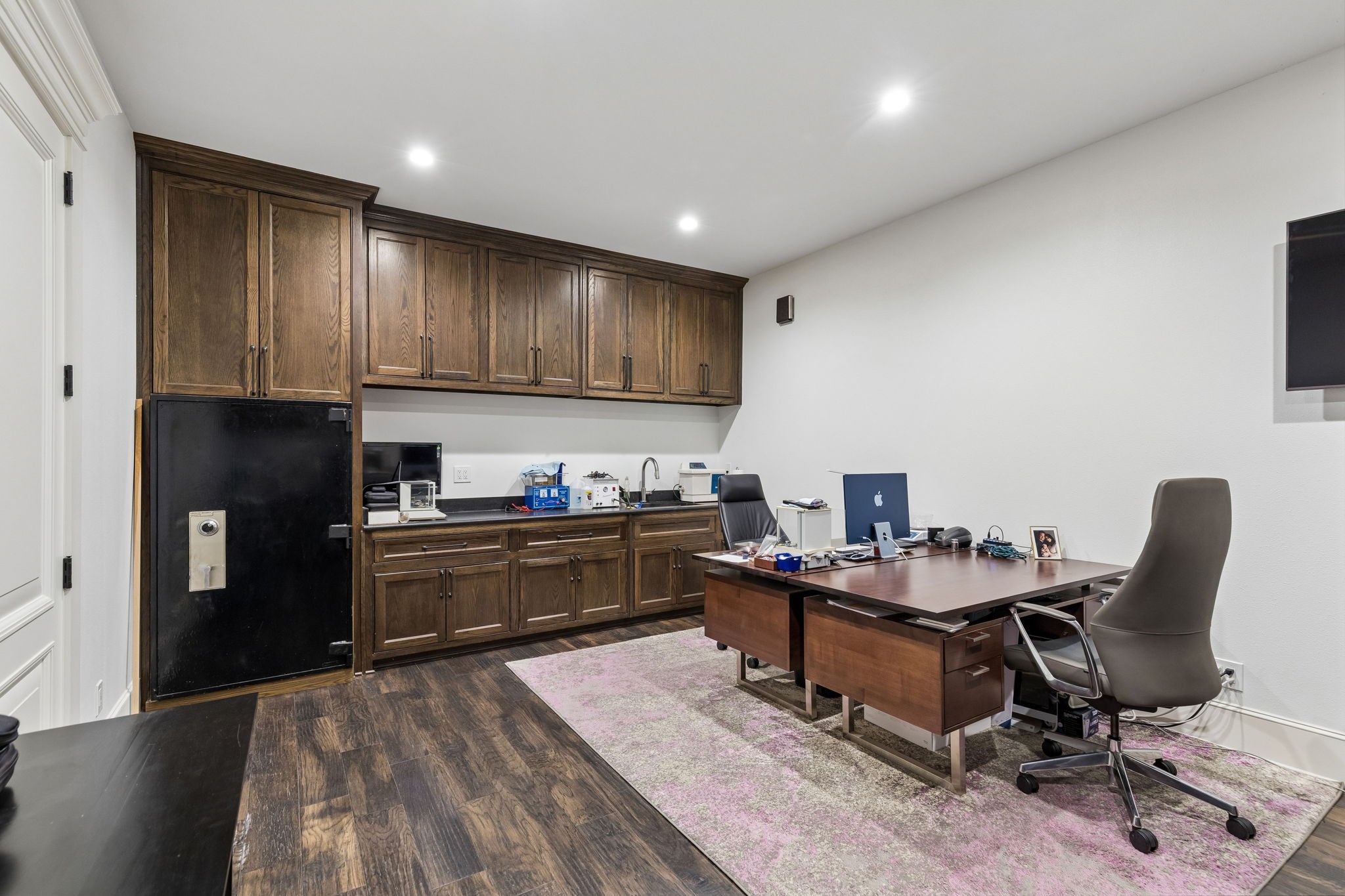 1306 Morrow Road