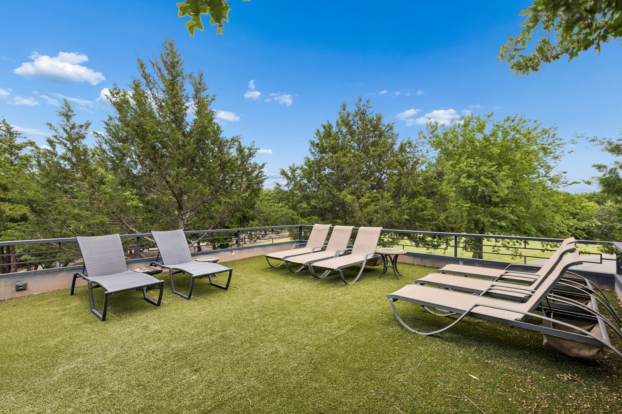 1306 Morrow Road