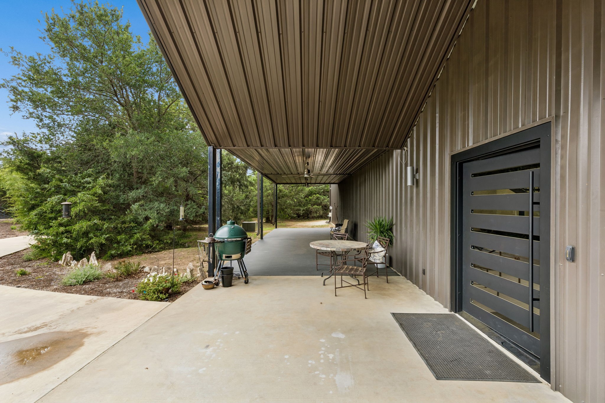 1306 Morrow Road