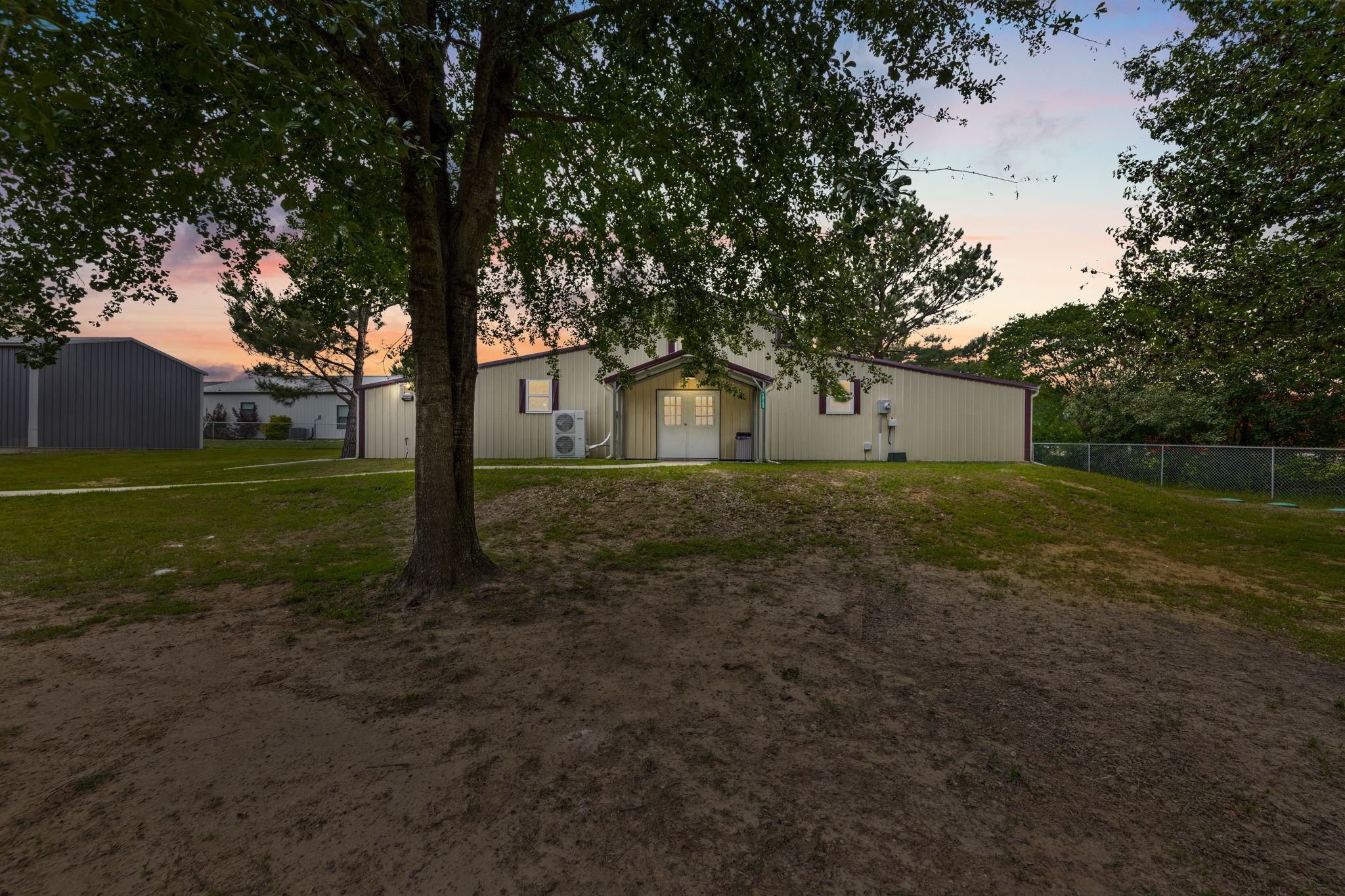 10160 Lynn Lane