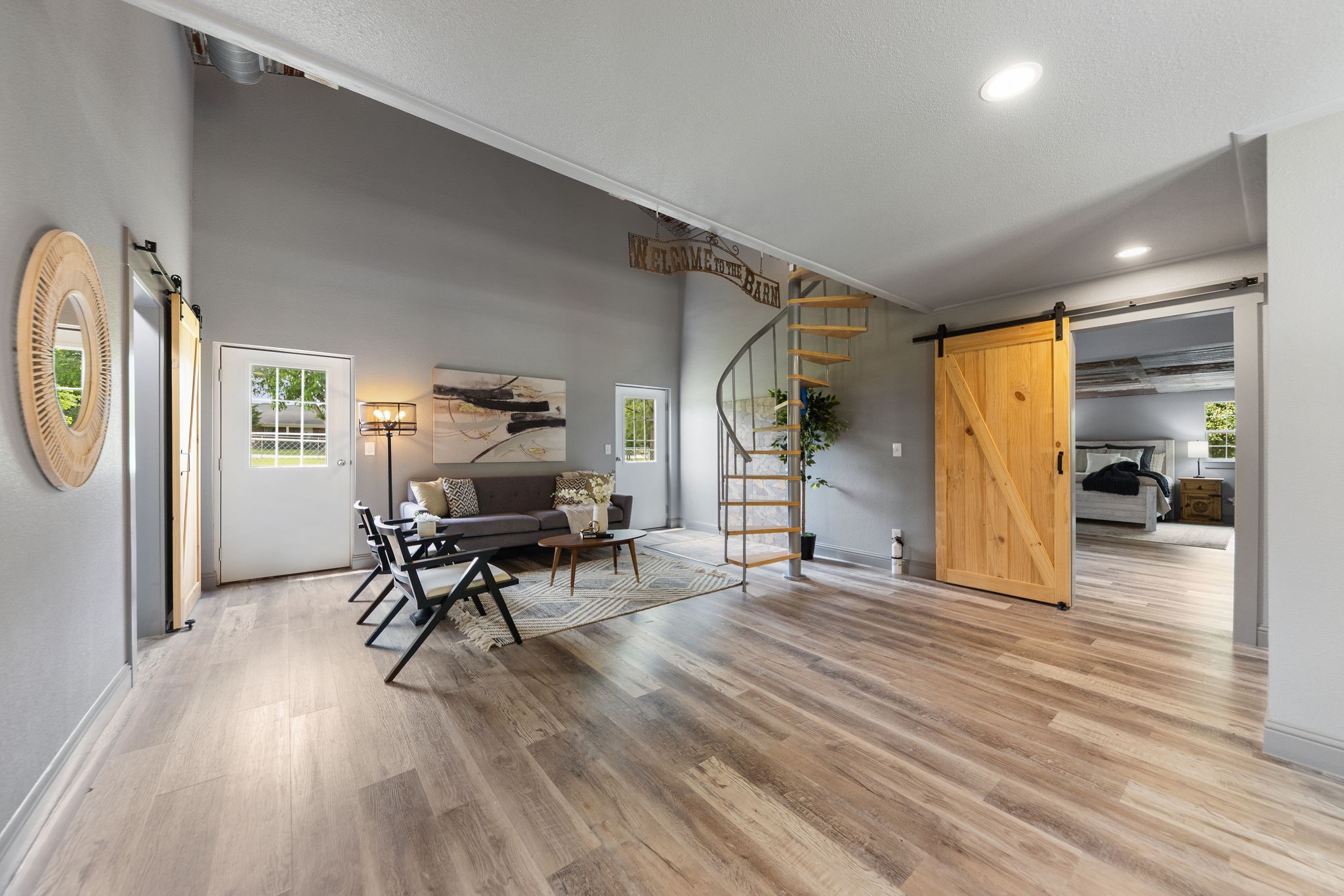 10160 Lynn Lane