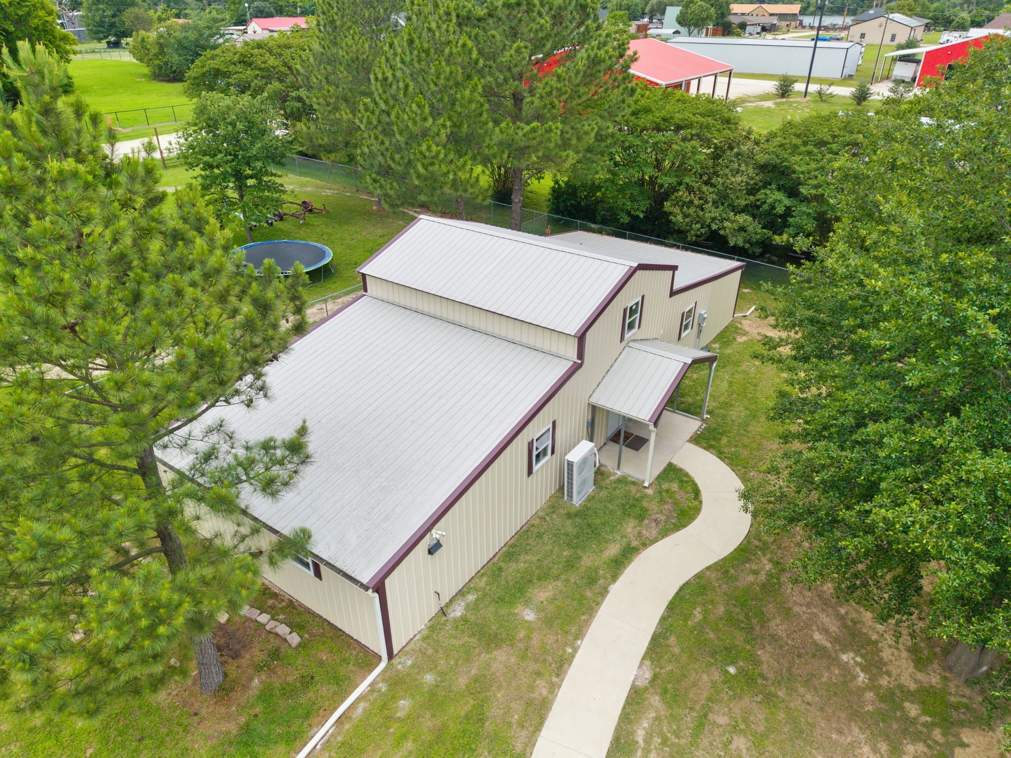 10160 Lynn Lane