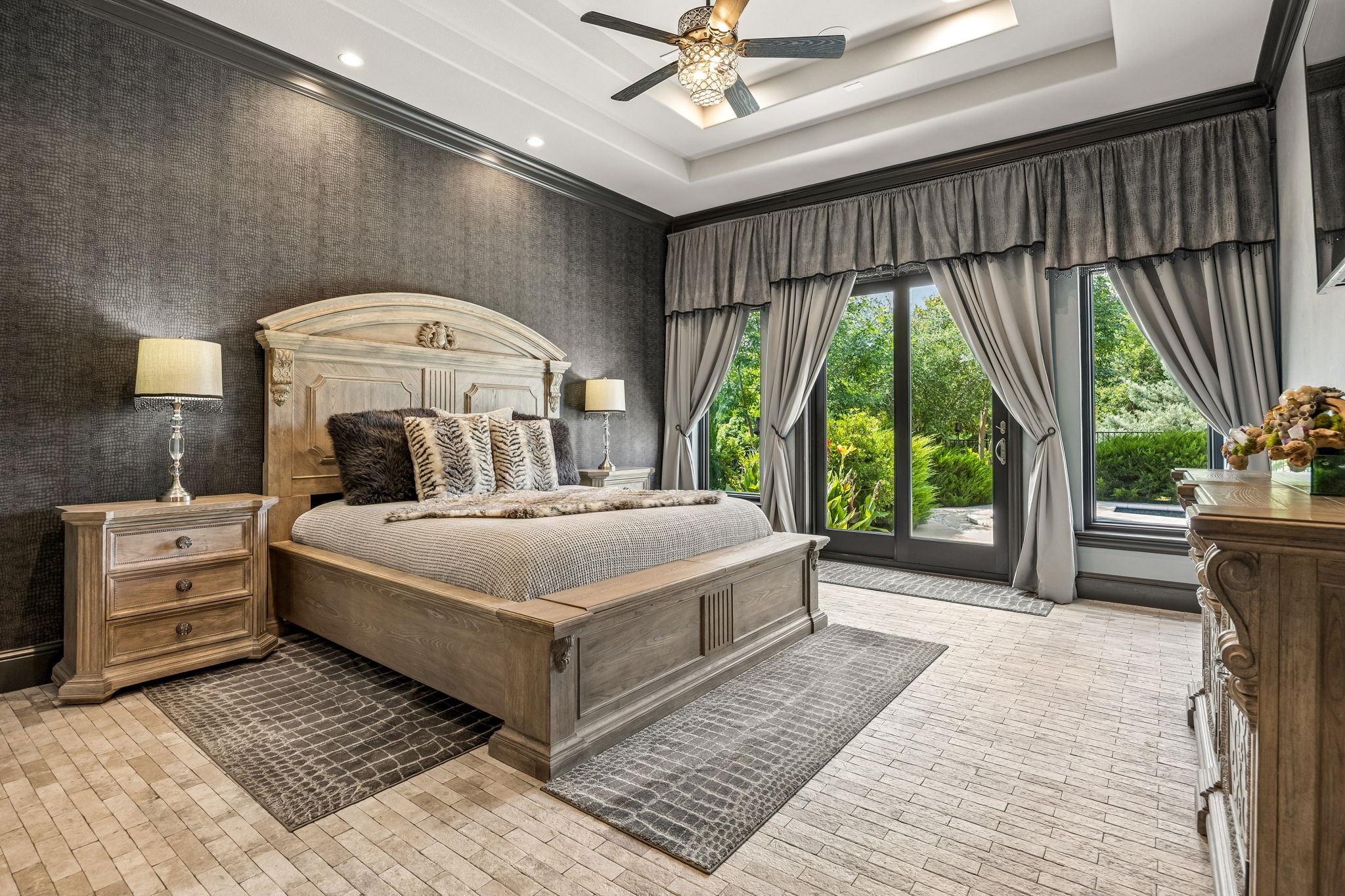 6109 Crystal Cove Court