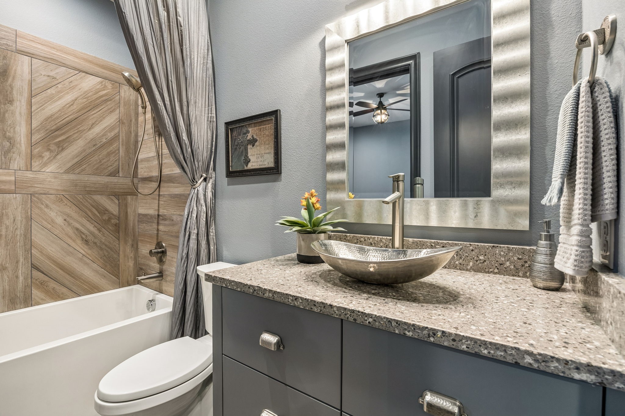 6109 Crystal Cove Court