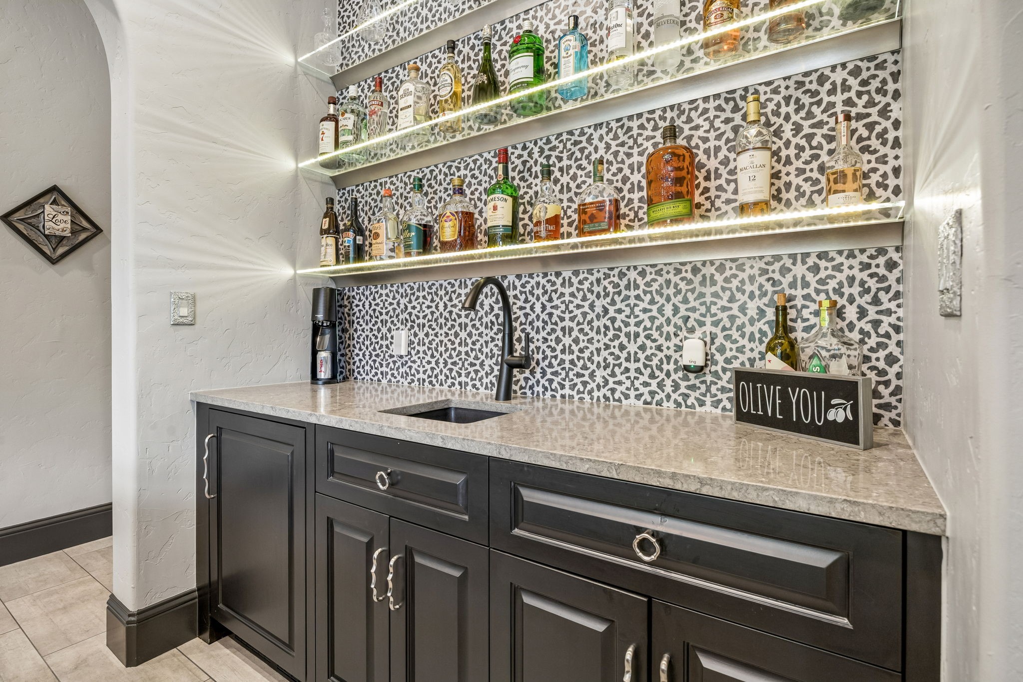 6109 Crystal Cove Court