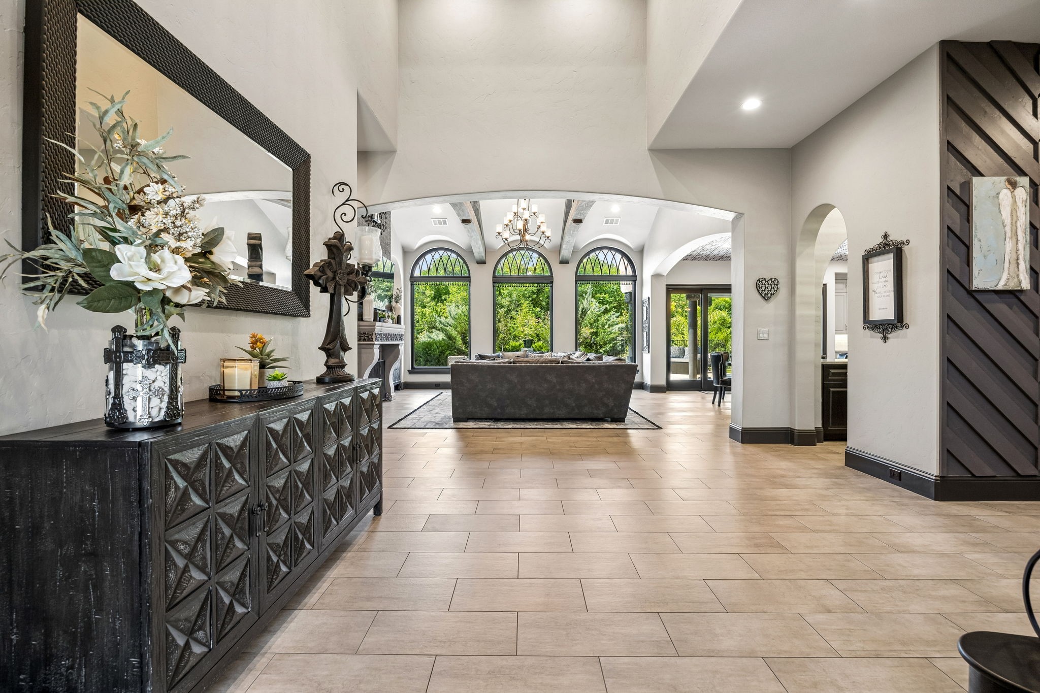 6109 Crystal Cove Court
