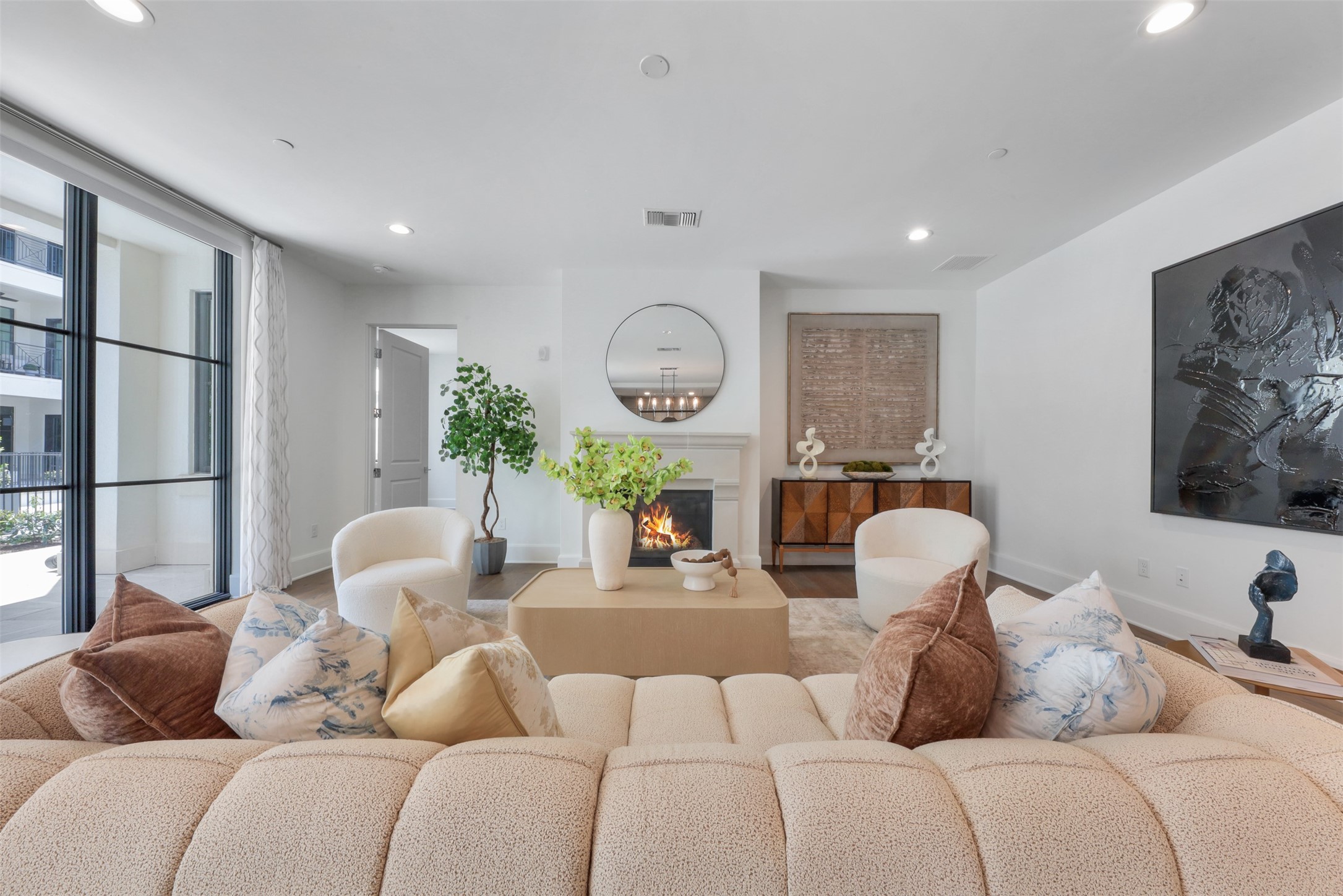 5270 Town And Country Boulevard 124