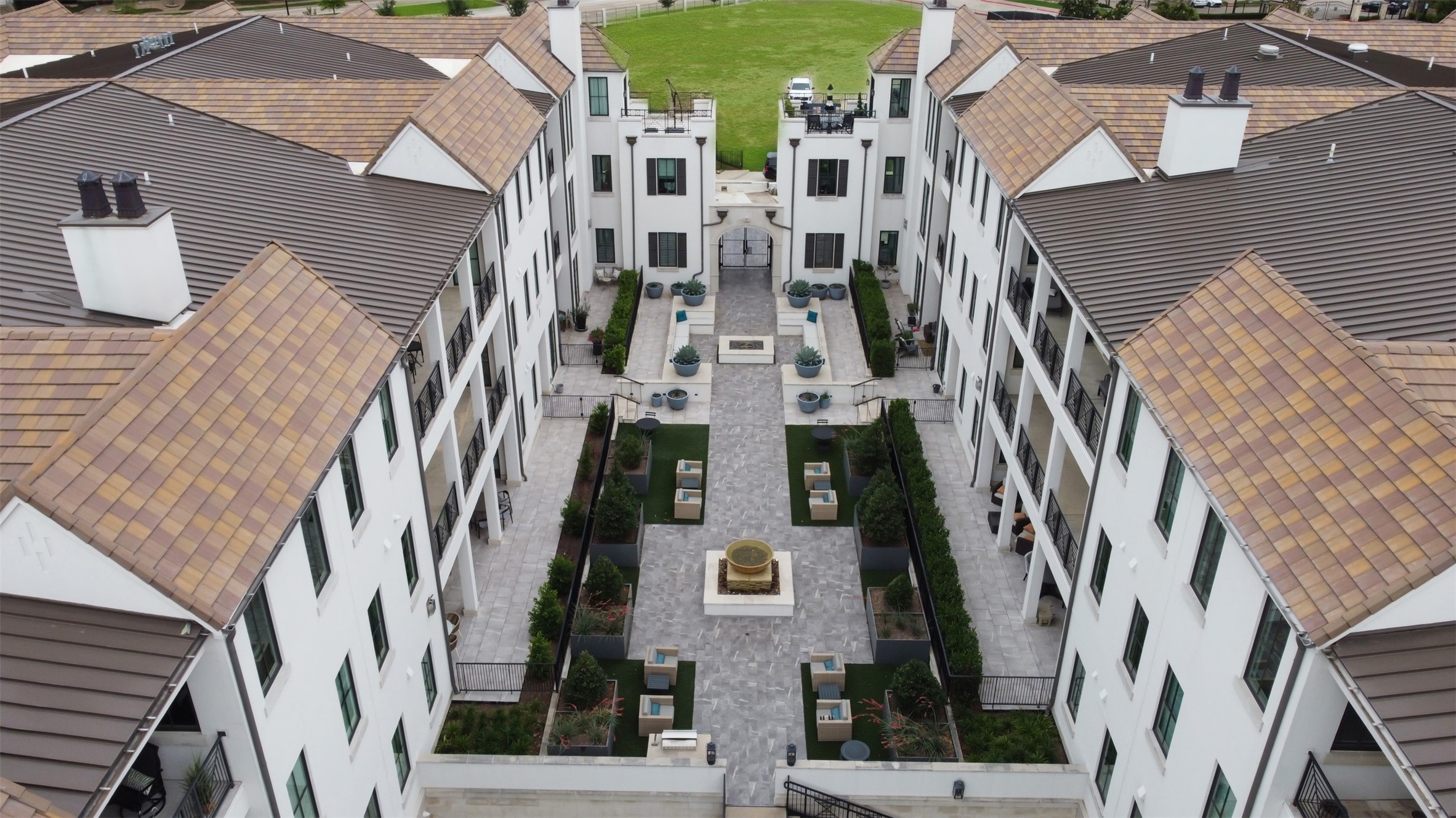 5270 Town And Country Boulevard 124