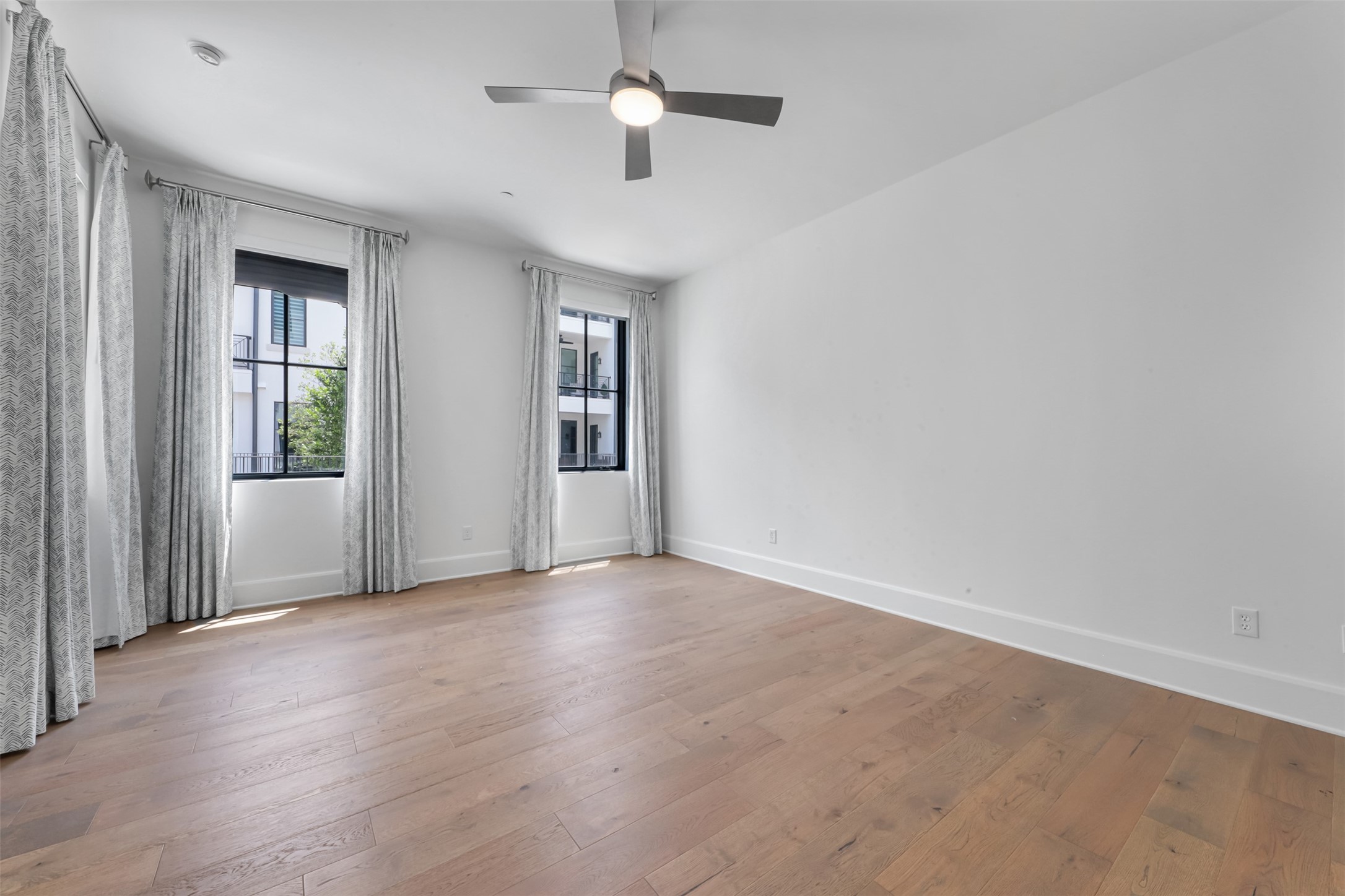 5270 Town And Country Boulevard 124
