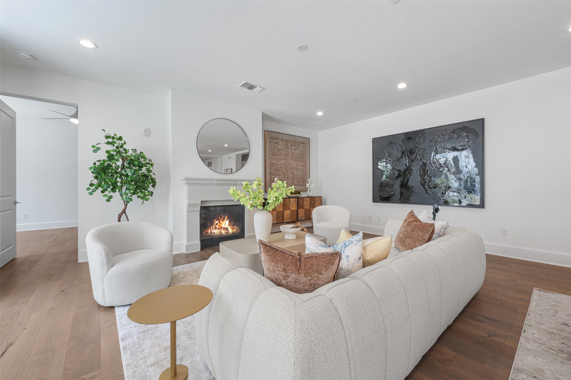 5270 Town And Country Boulevard 124