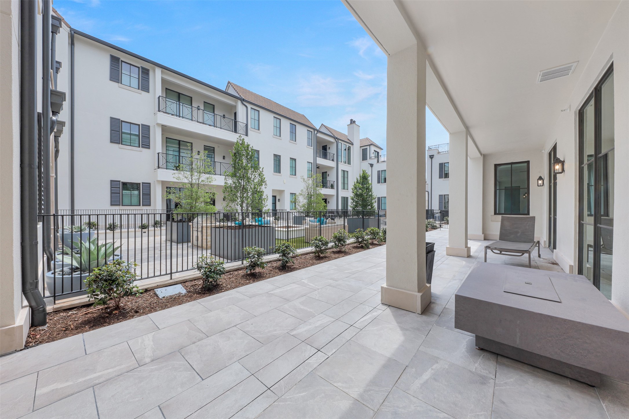 5270 Town And Country Boulevard 124