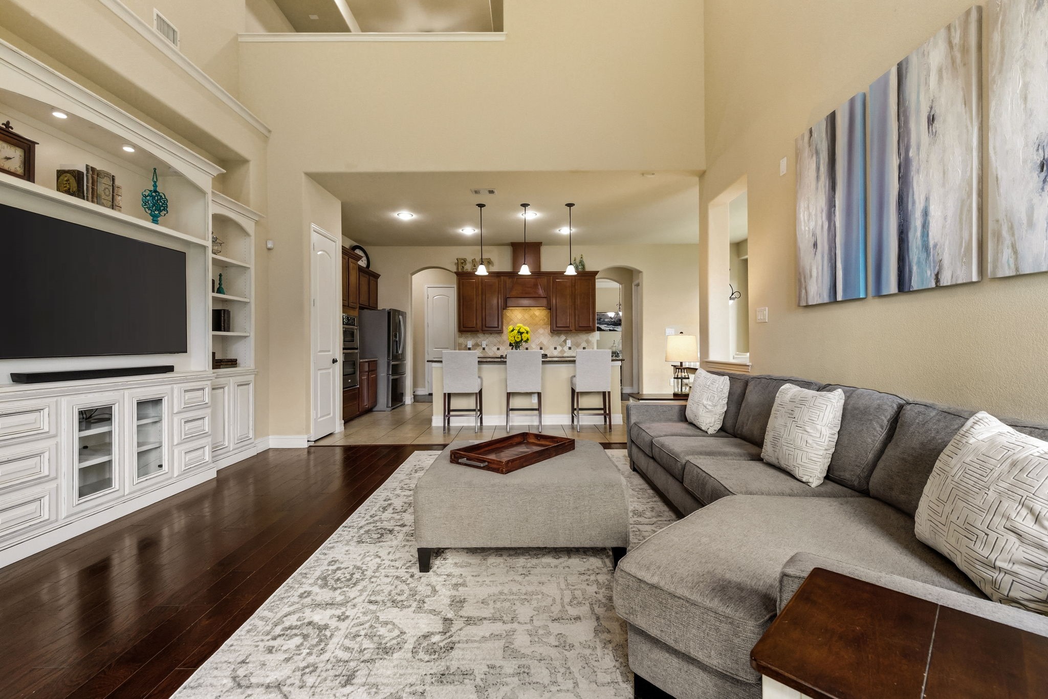 3033 Fargo Drive