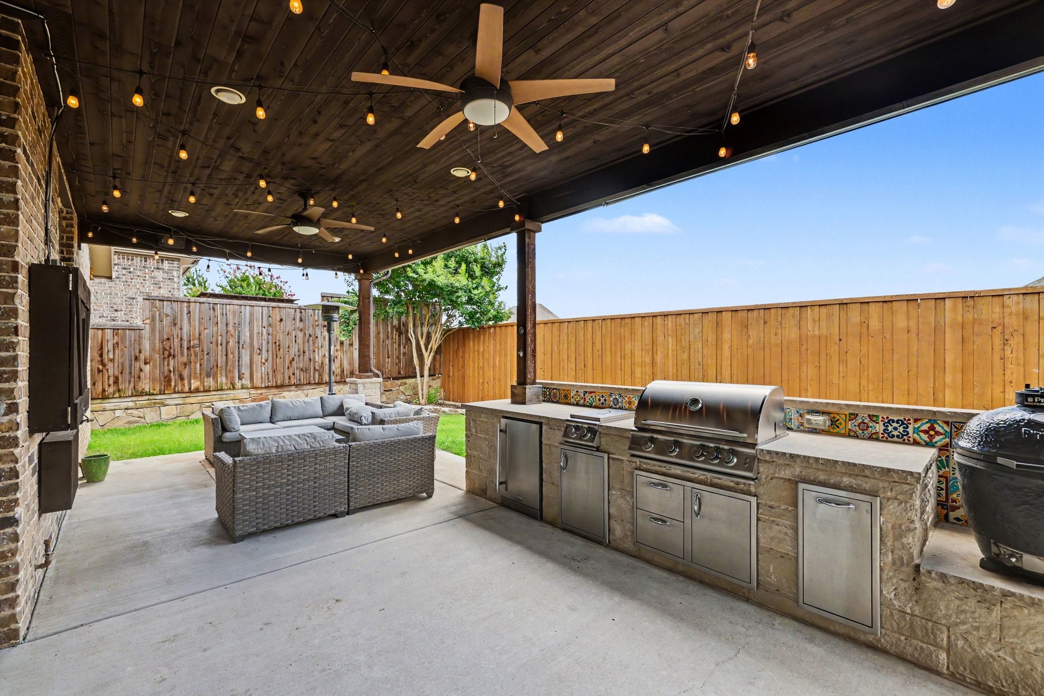 5821 Austin Waters