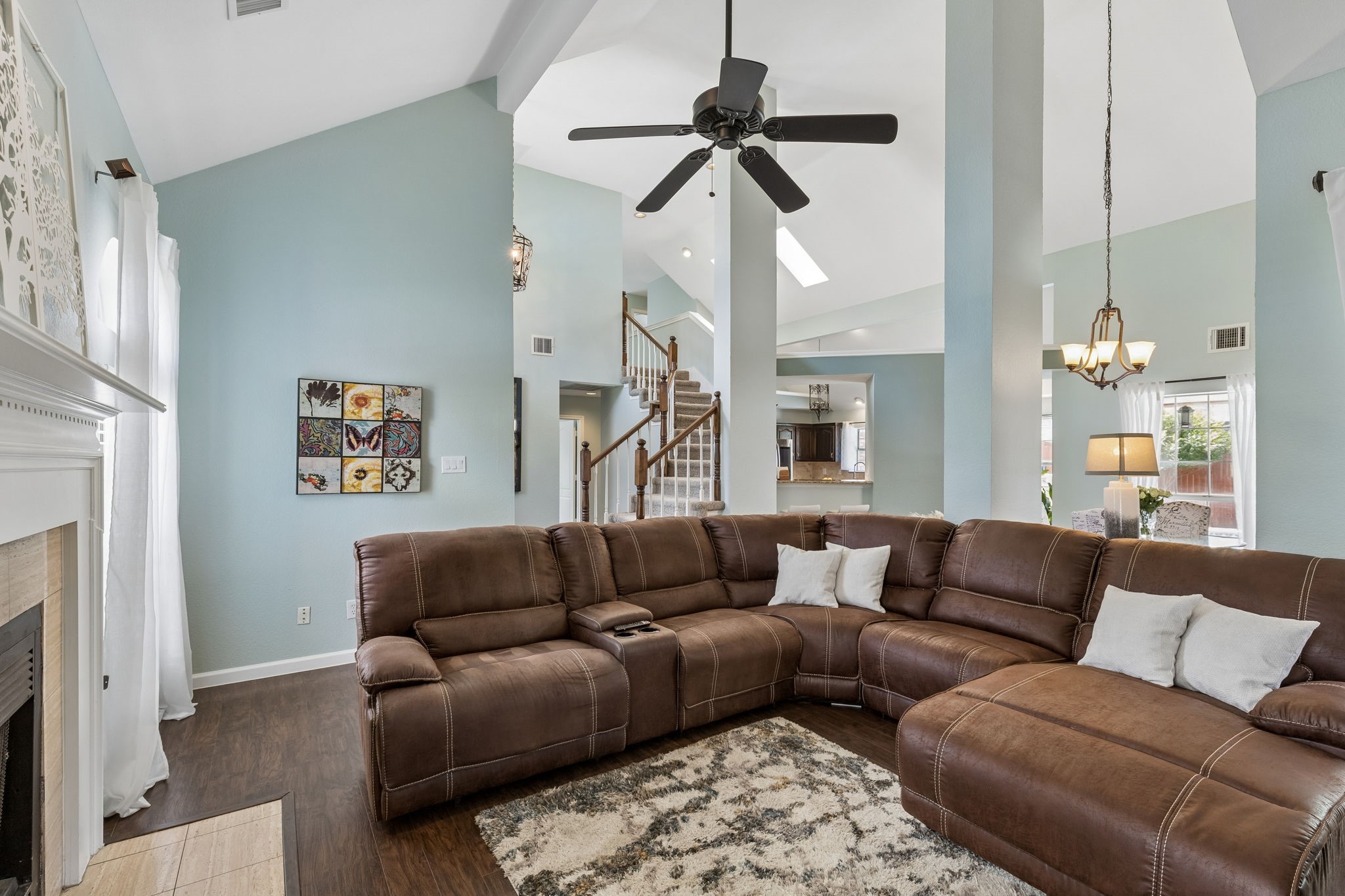 1733 Steamboat Drive