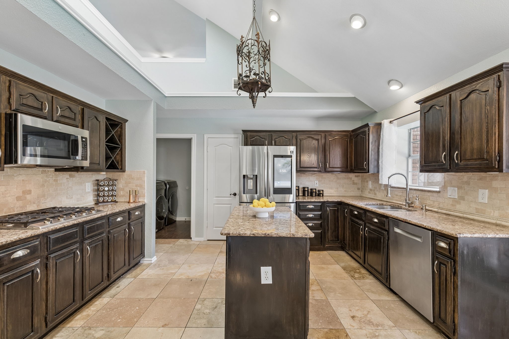 1733 Steamboat Drive