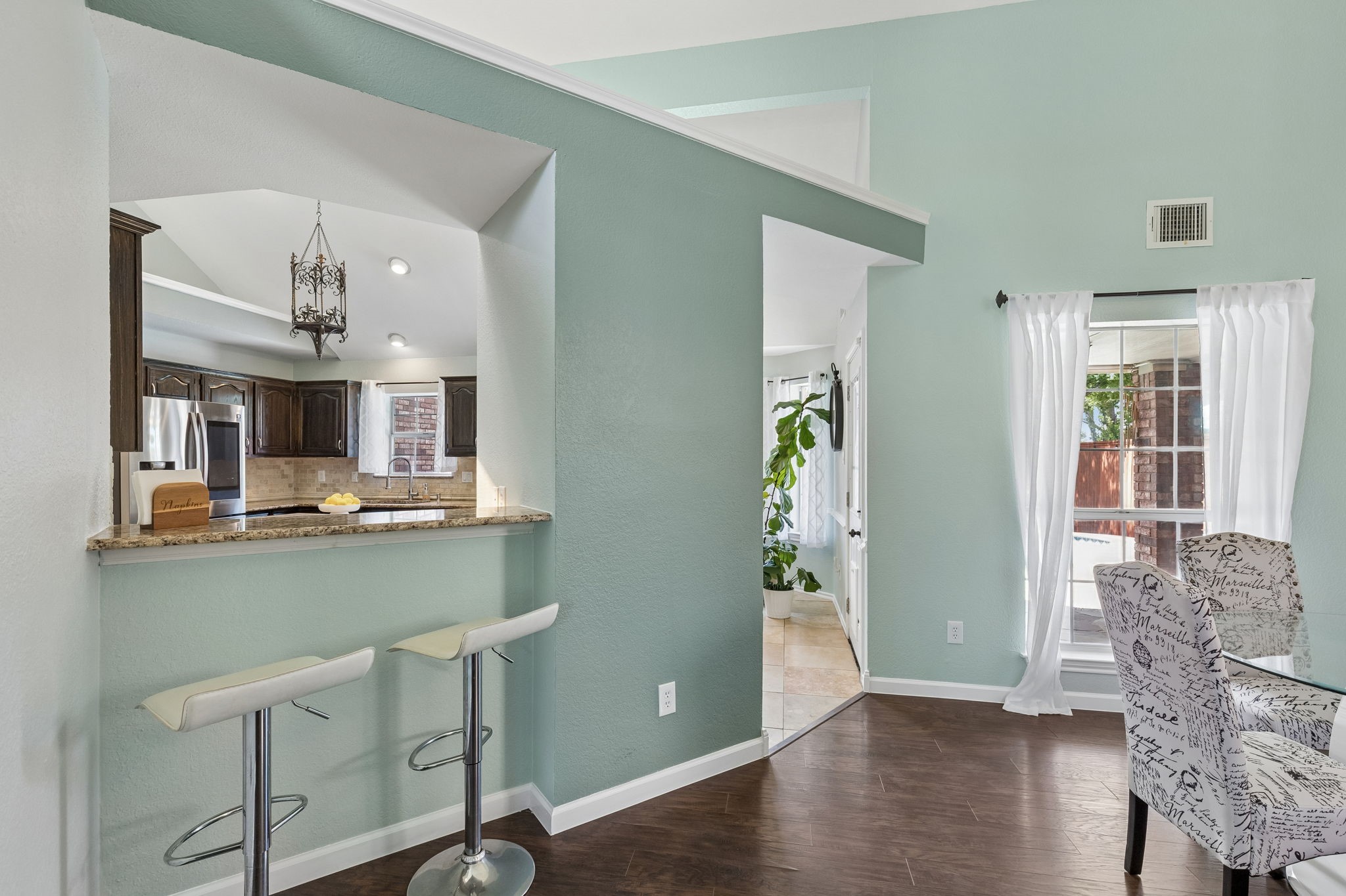 1733 Steamboat Drive