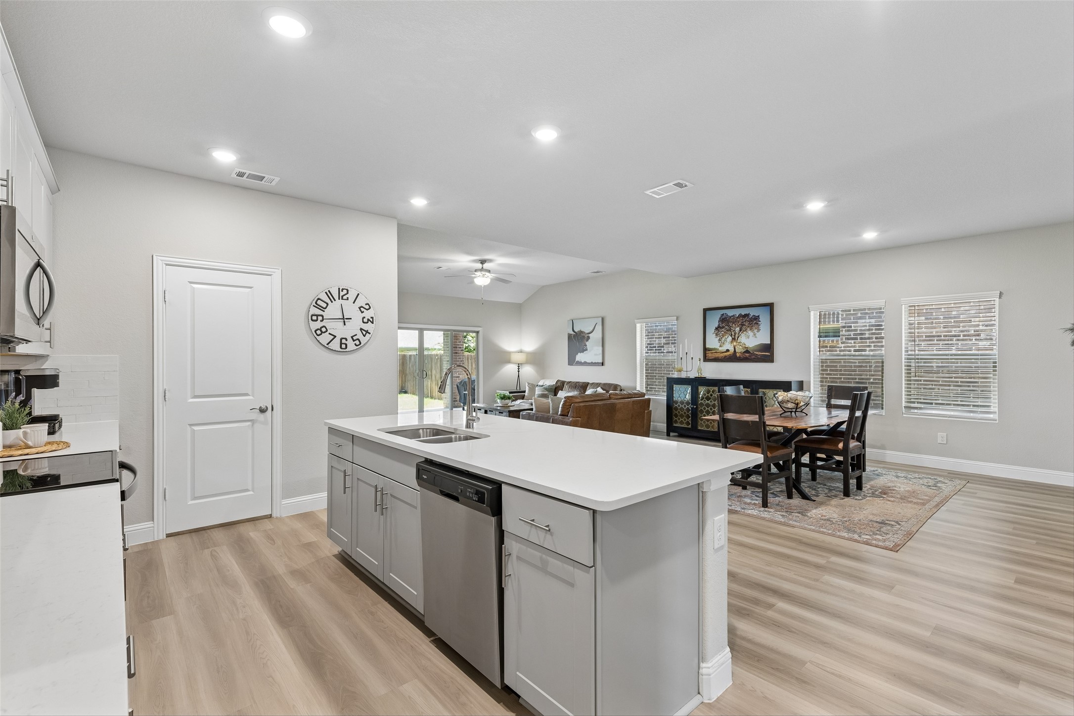218 Stonebrook Trail