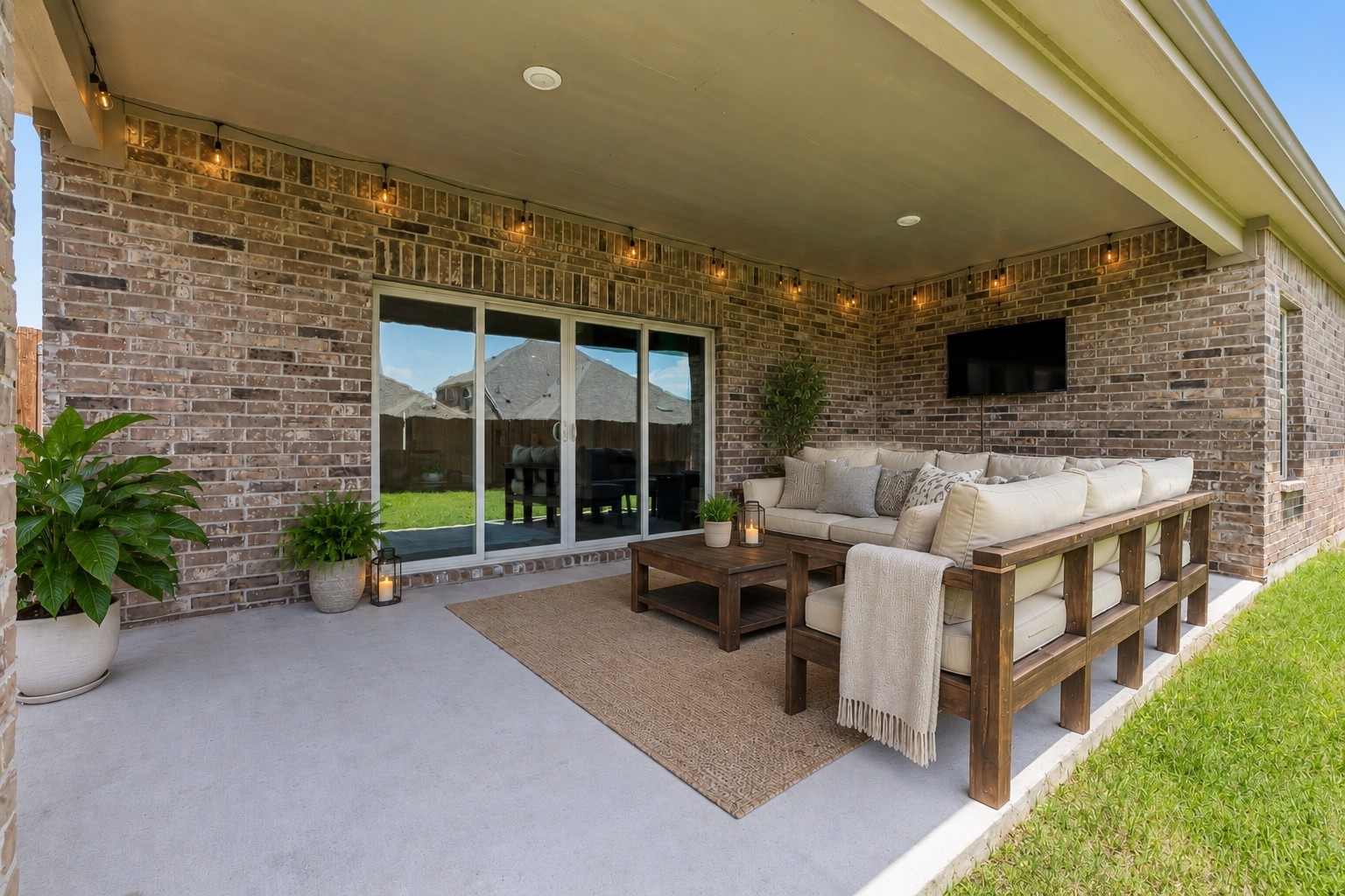 218 Stonebrook Trail