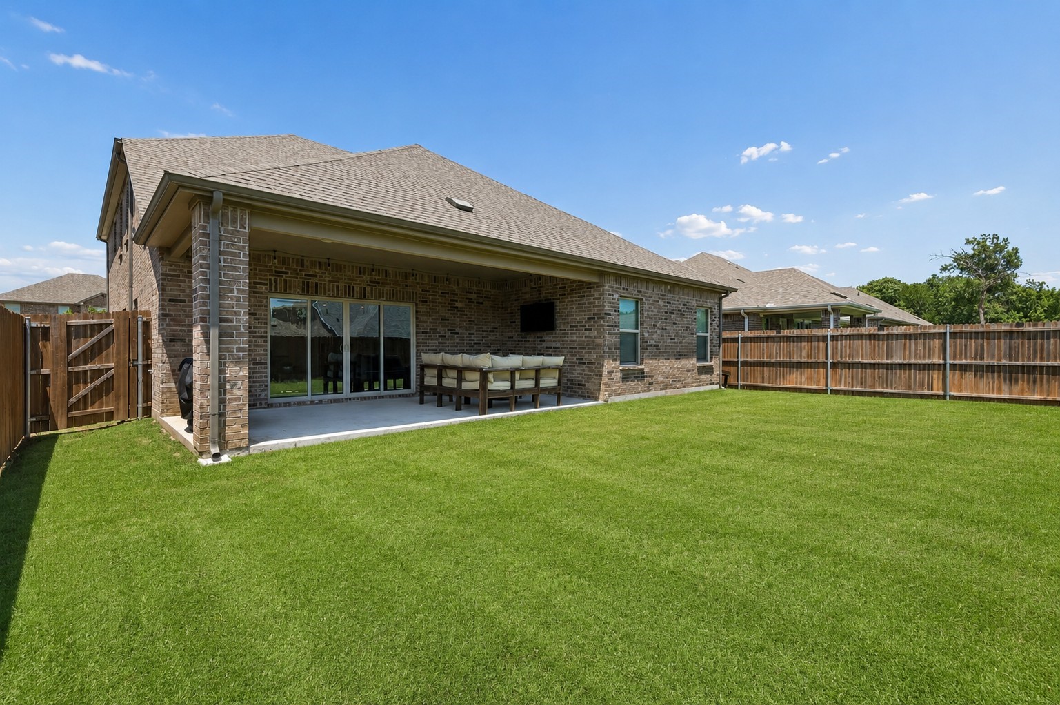 218 Stonebrook Trail