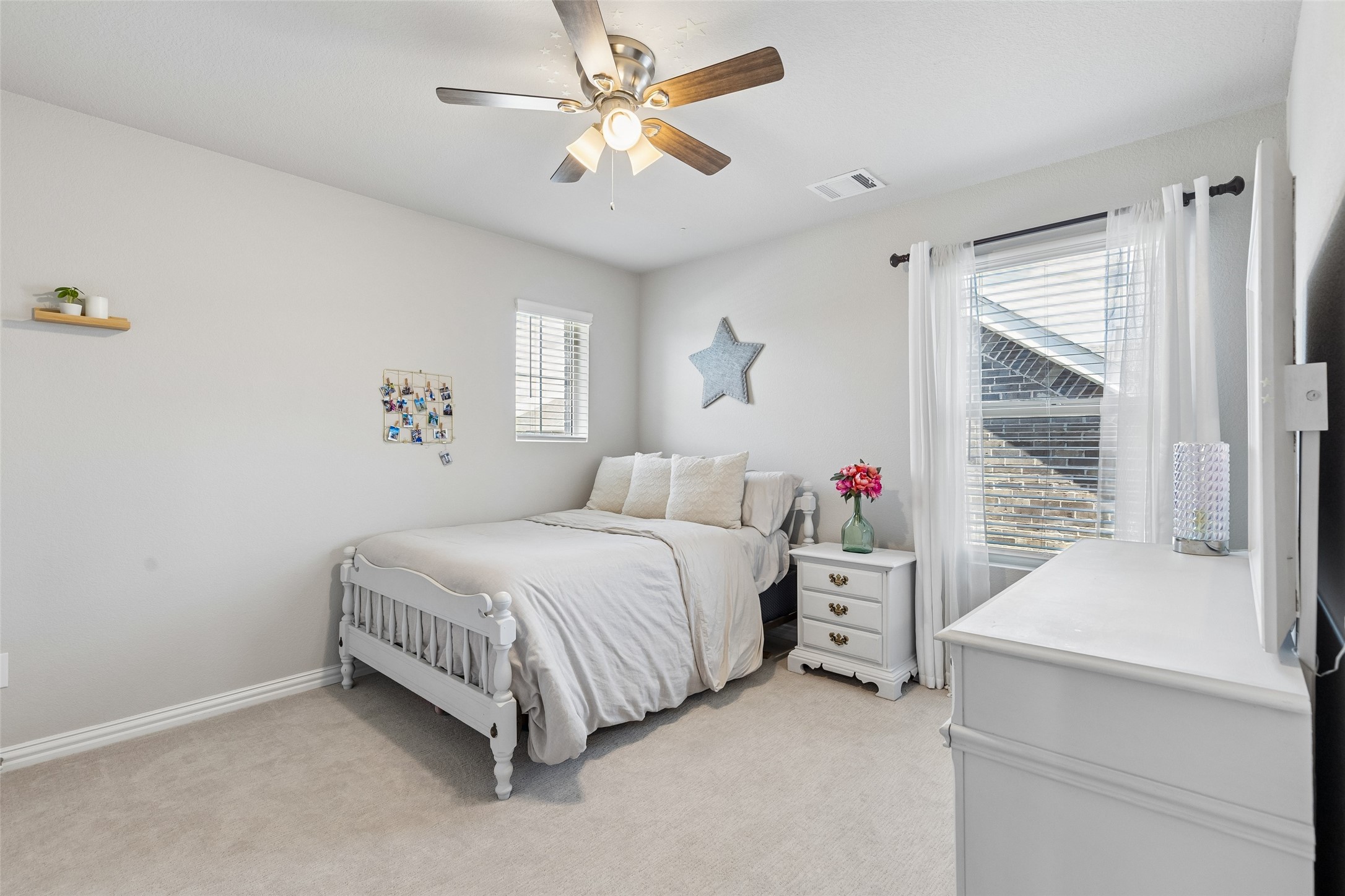 218 Stonebrook Trail