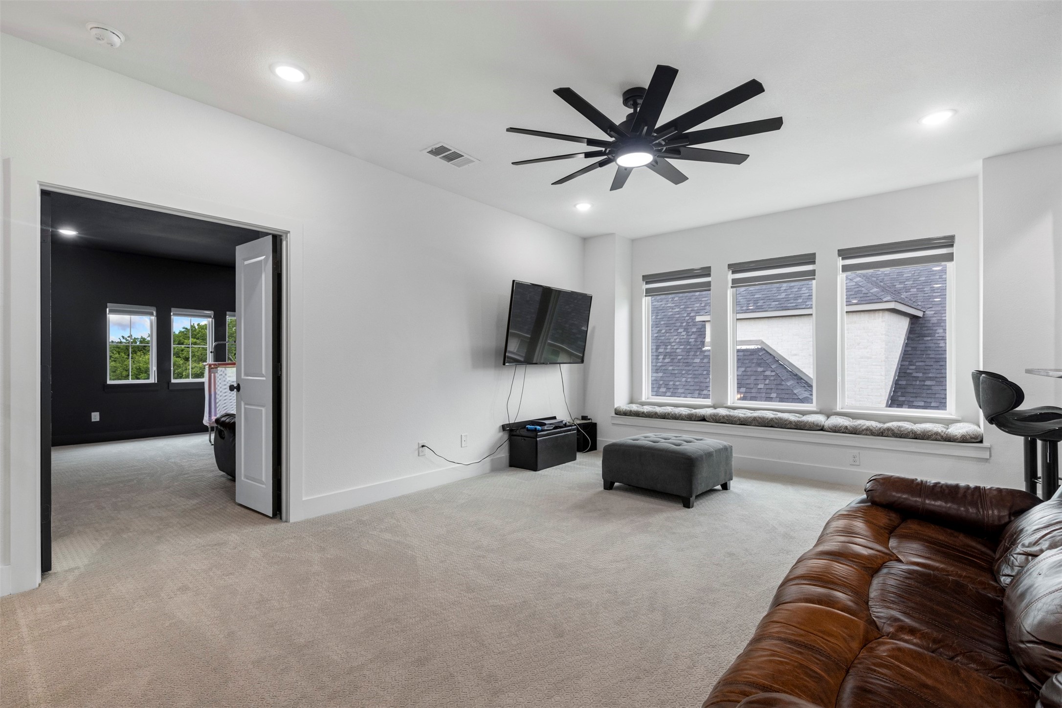 4401 Sandhills Lane