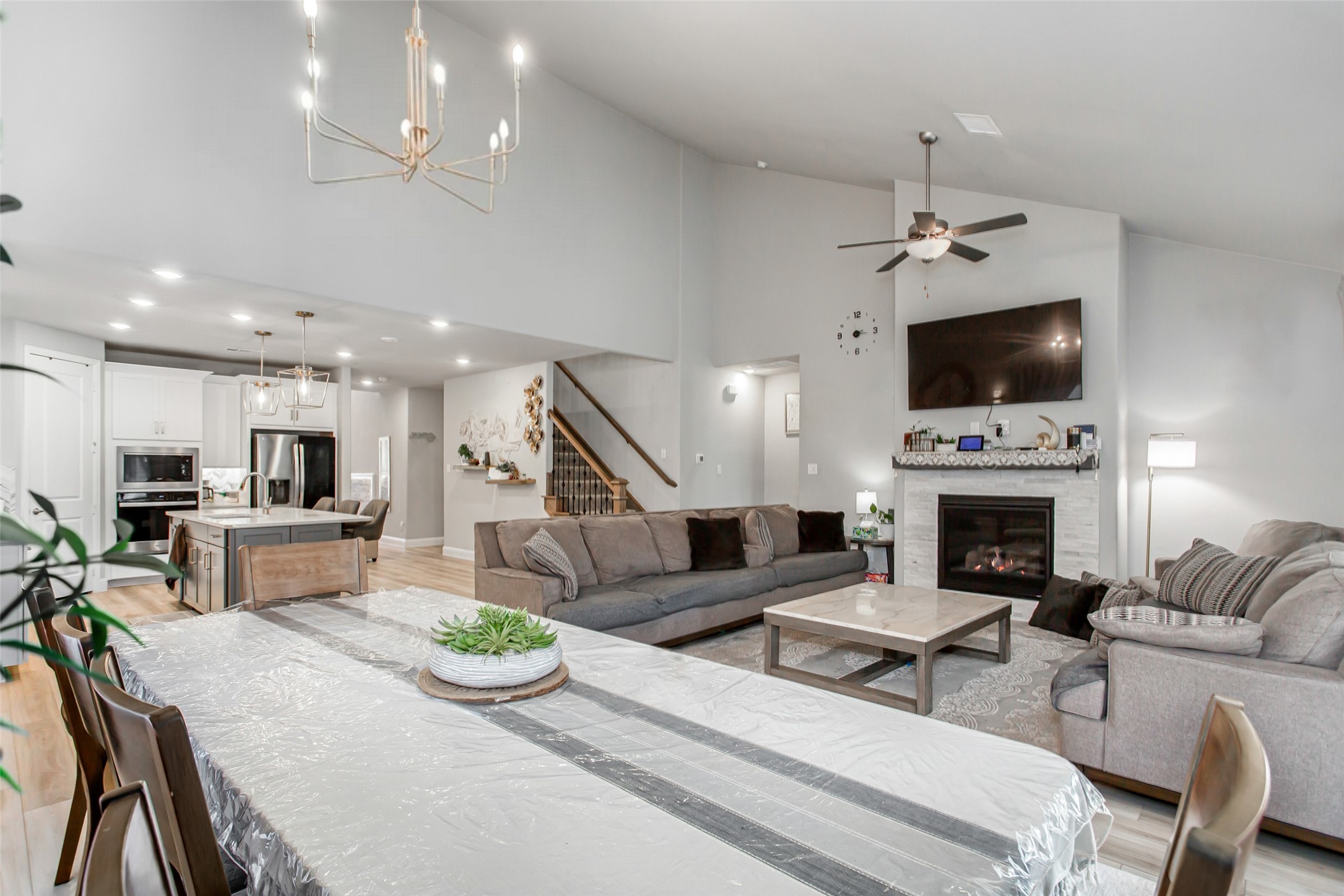 2437 Pinnacle Place