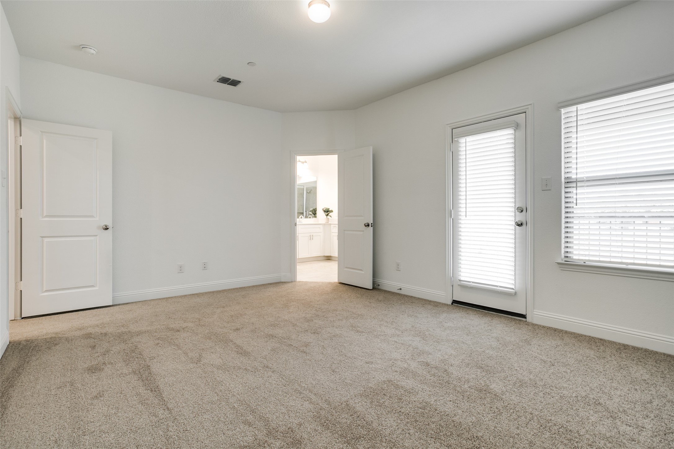 4809 Pasadena Drive