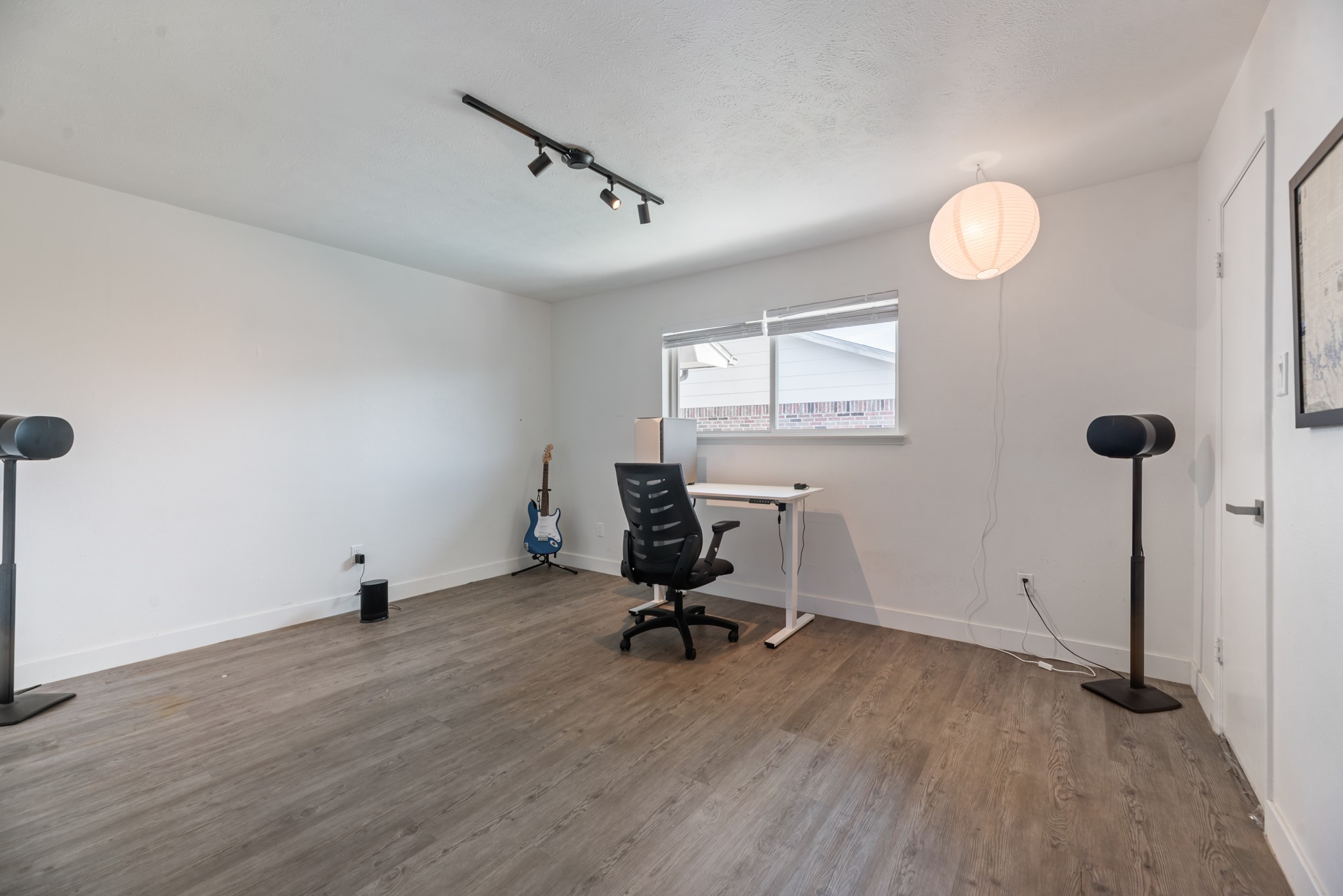 8069 Meadow Road 216