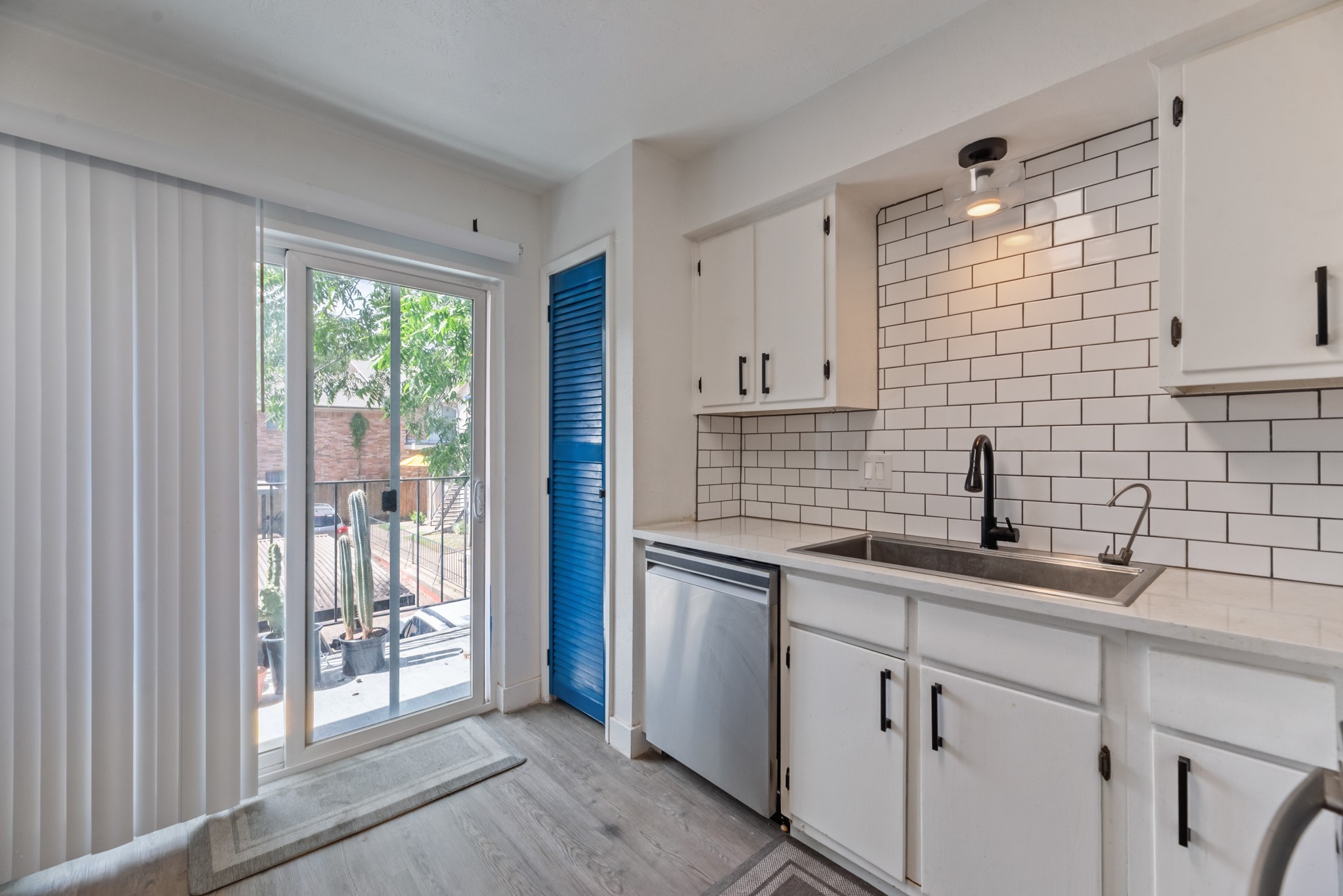 8069 Meadow Road 216