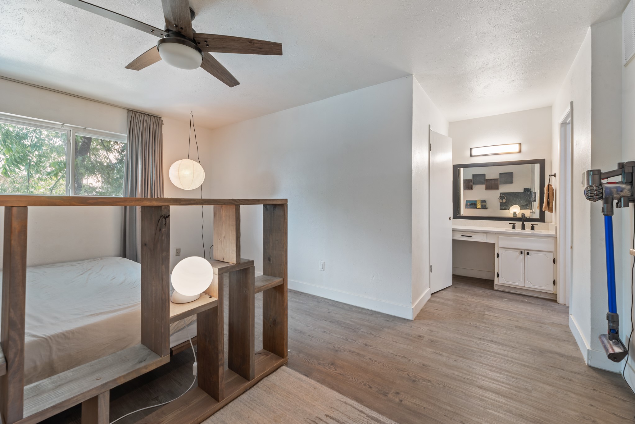 8069 Meadow Road 216