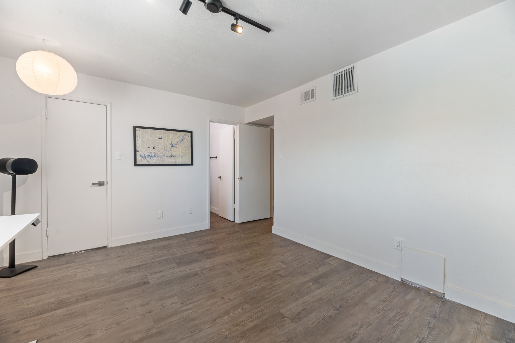 8069 Meadow Road 216