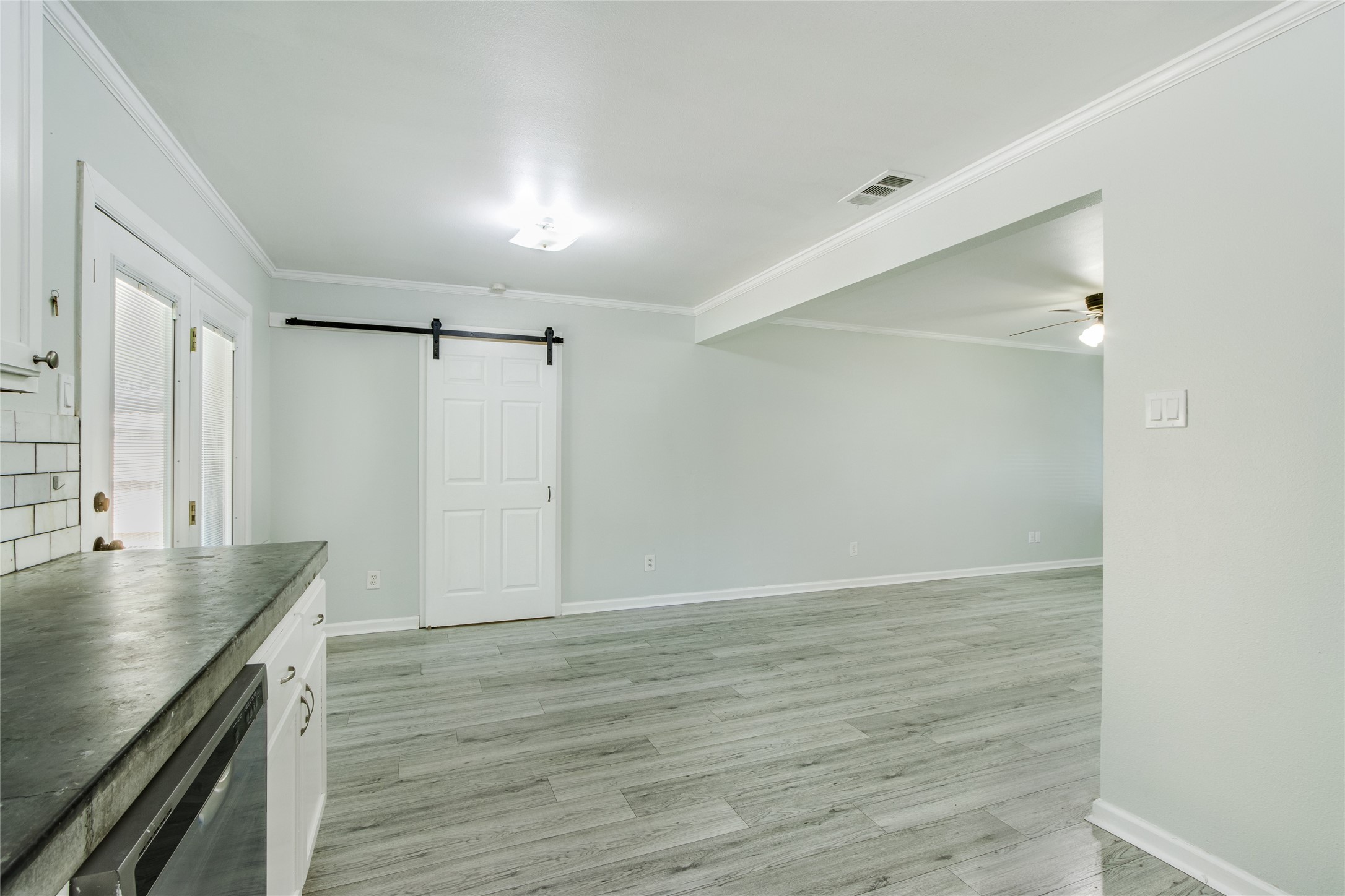 328 S 1st Street