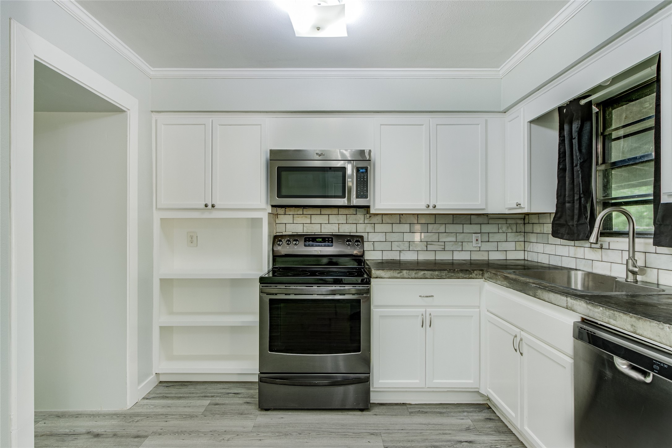 328 S 1st Street