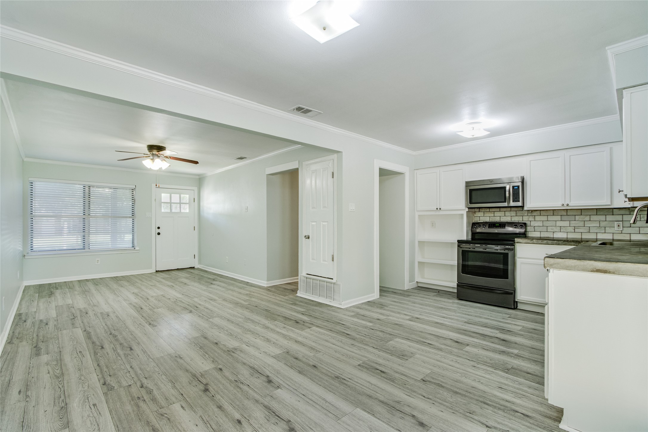 328 S 1st Street